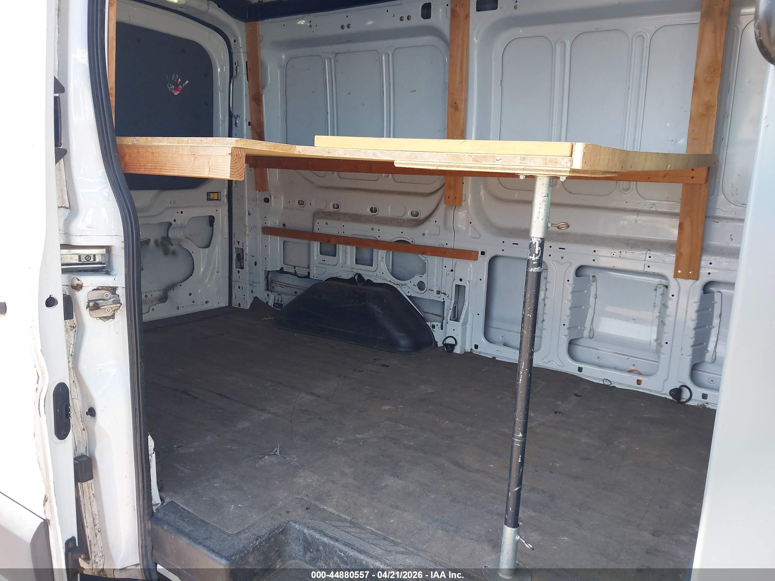 2015 Ford Transit-150   White vin: 1FTNE1CMXFKA87639