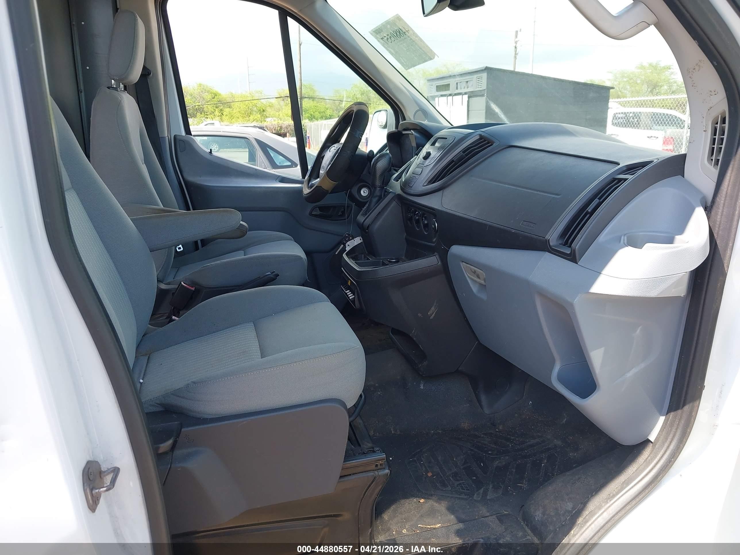 2015 Ford Transit-150   White vin: 1FTNE1CMXFKA87639