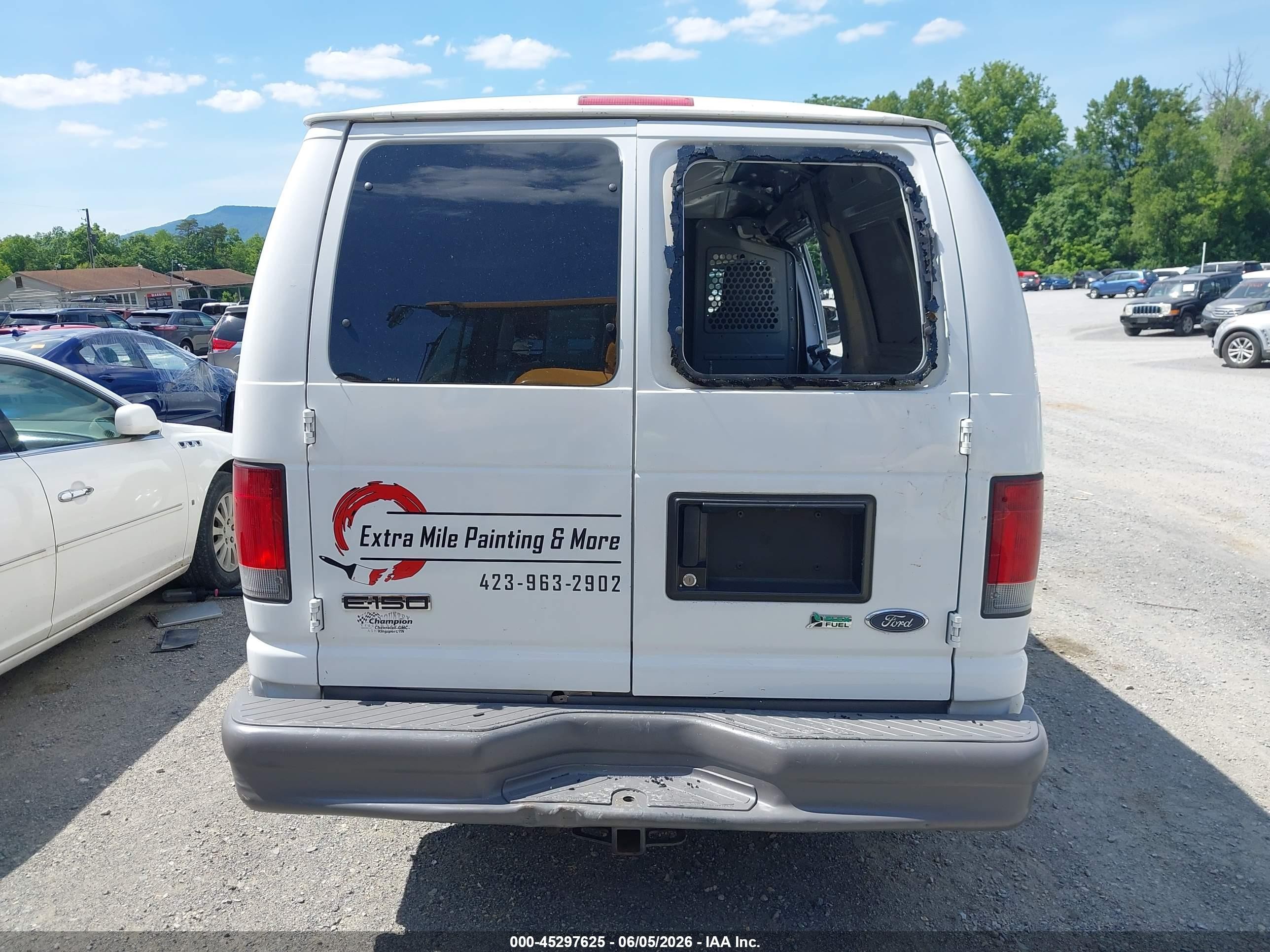 2010 Ford E-150 Commercial/recreational White vin: 1FTNE1EL0ADA92799