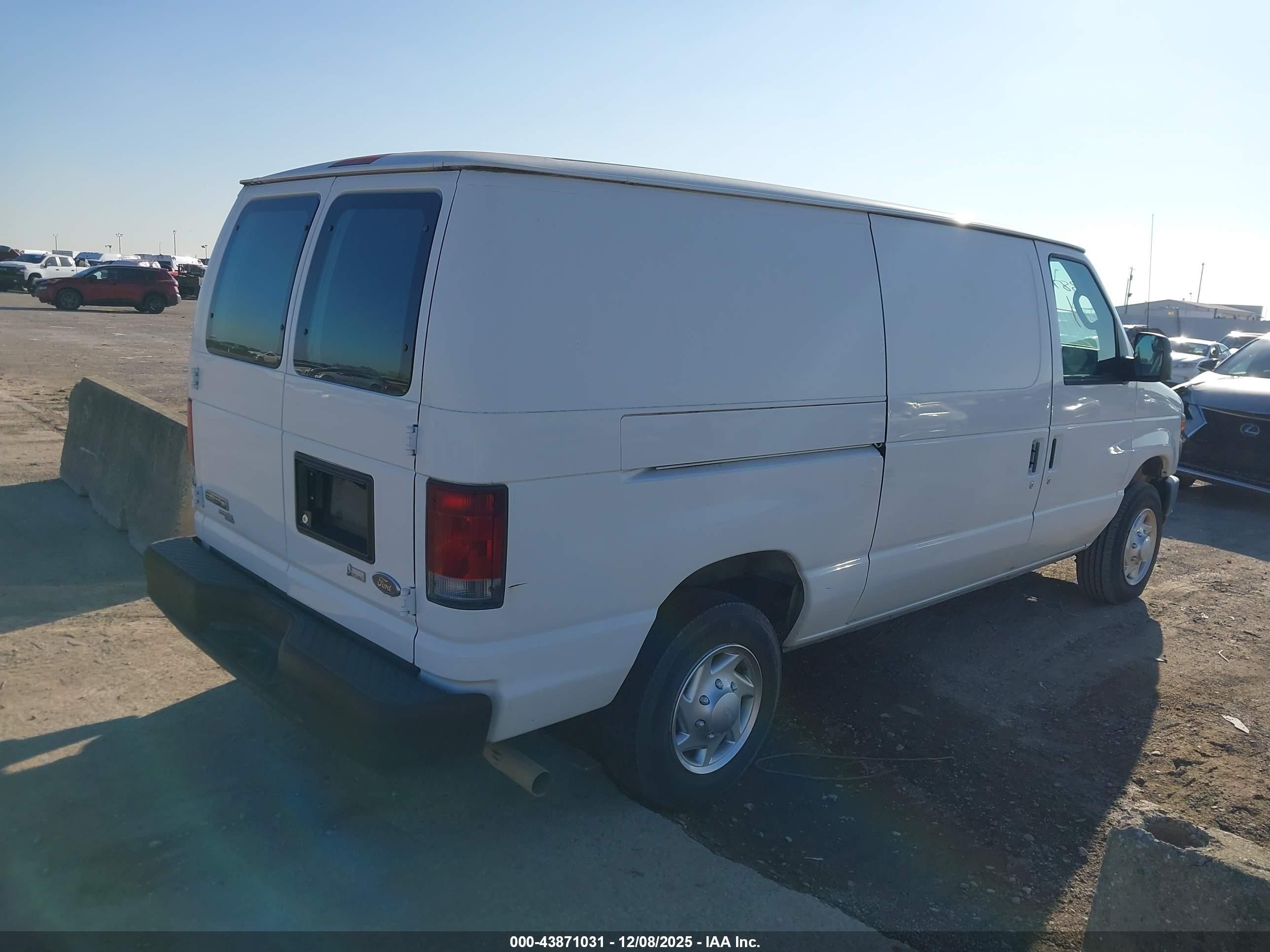2012 Ford E-150 Commercial White vin: 1FTNE1EL3CDA08557