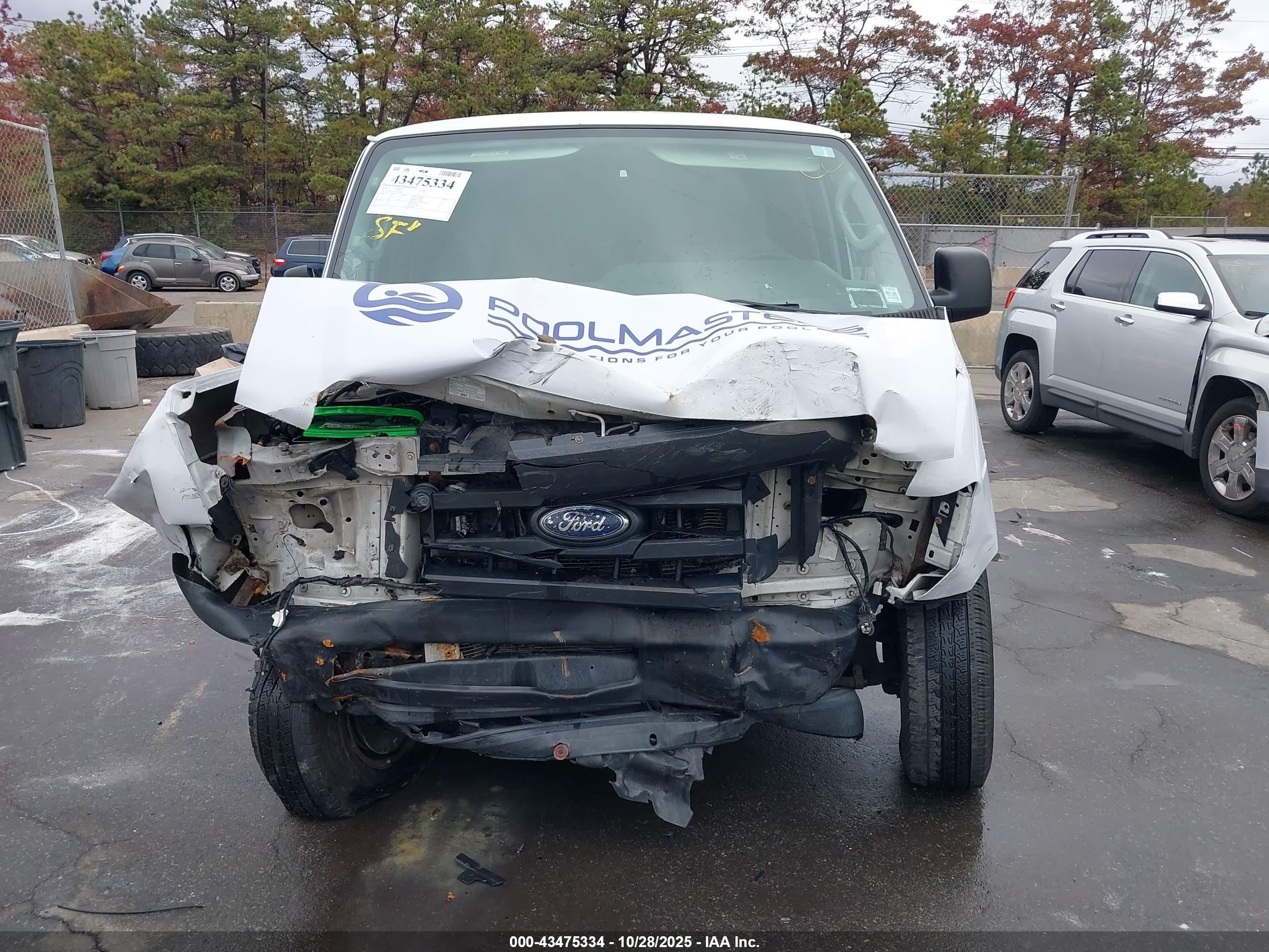 2010 Ford E-150 Commercial/recreational White vin: 1FTNE1EL5ADA16821