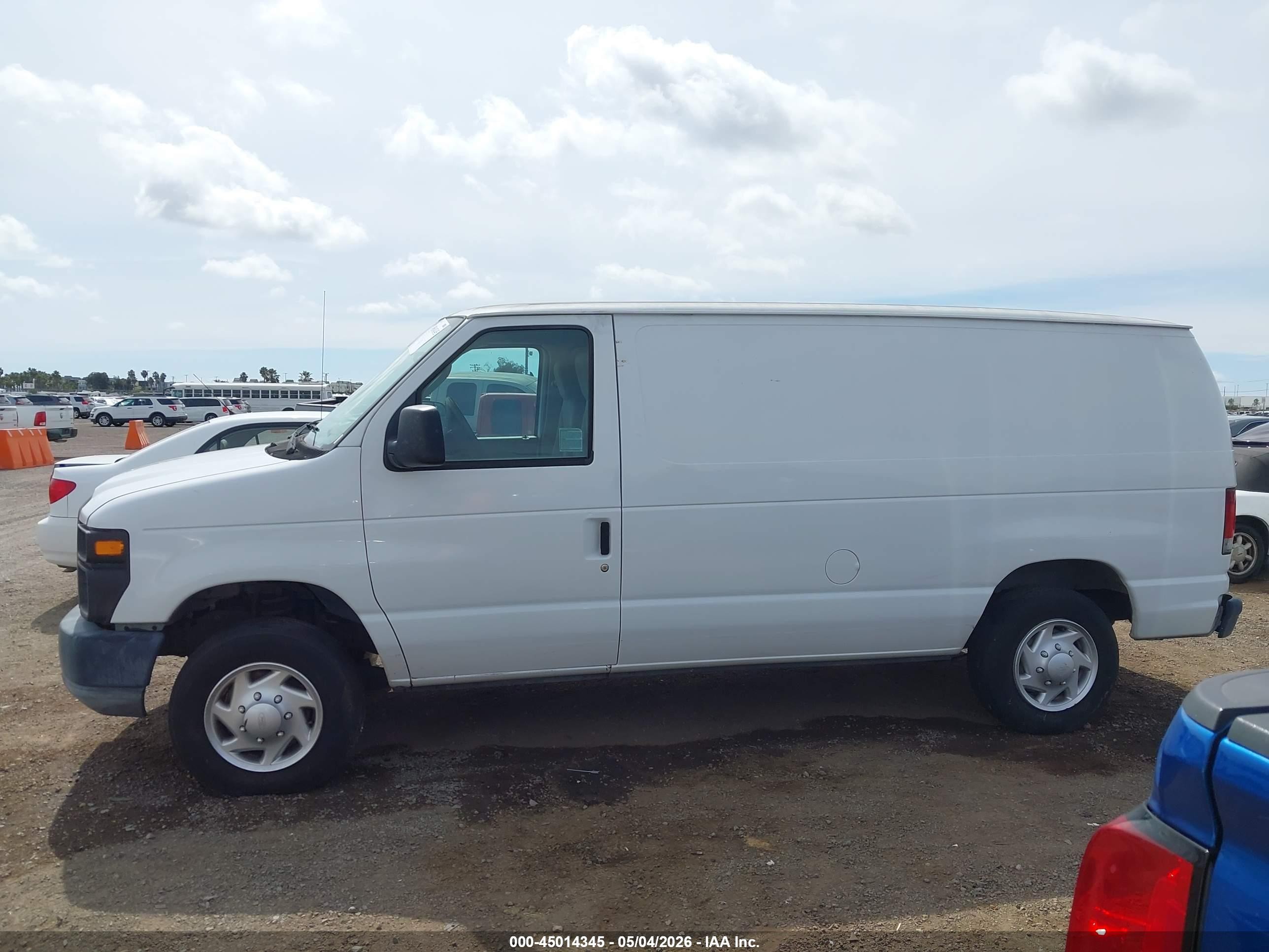 2012 Ford E-150 Commercial White vin: 1FTNE1EL5CDA60112
