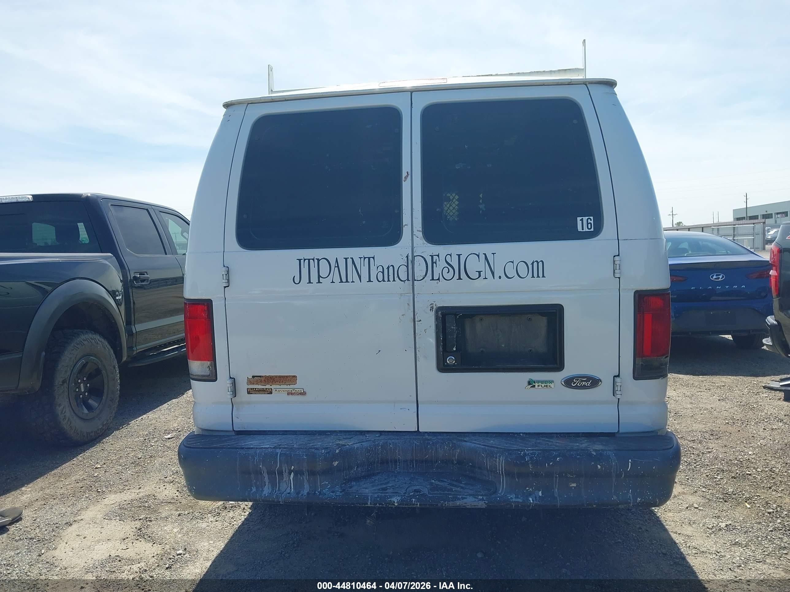 2014 Ford E-150 Commercial Белый vin: 1FTNE1EL8EDA47518