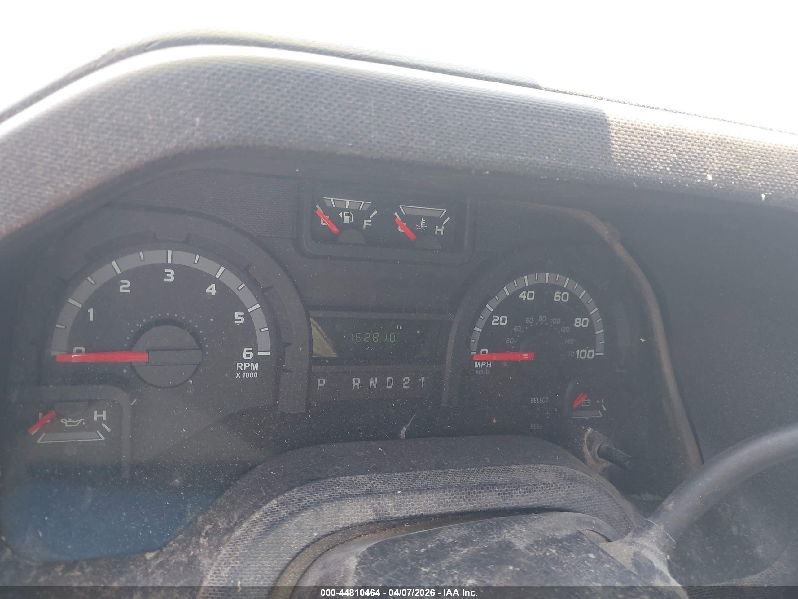 2014 Ford E-150 Commercial Белый vin: 1FTNE1EL8EDA47518