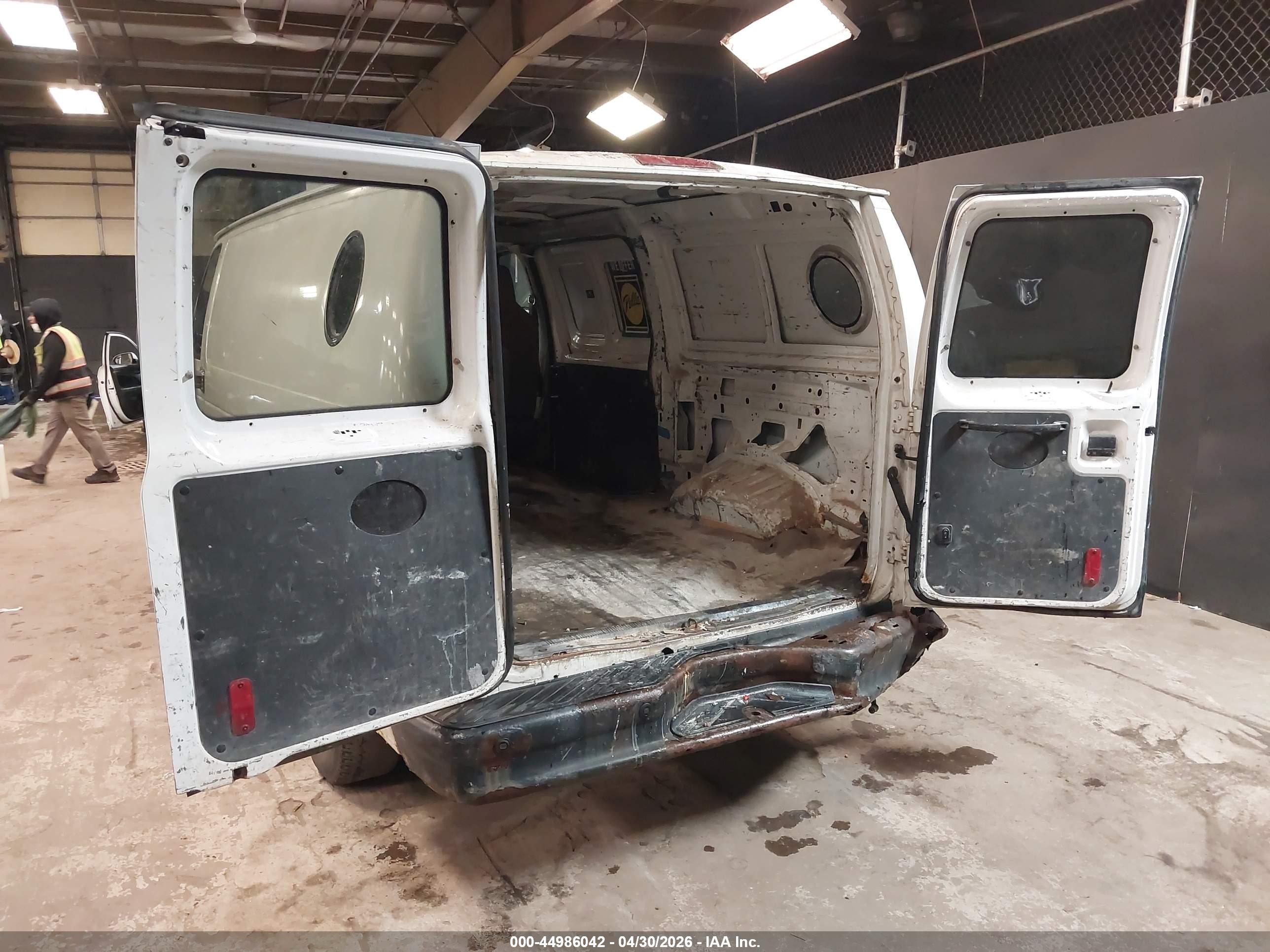 2010 Ford E-150 Commercial/recreational White vin: 1FTNE1EL9ADA64502