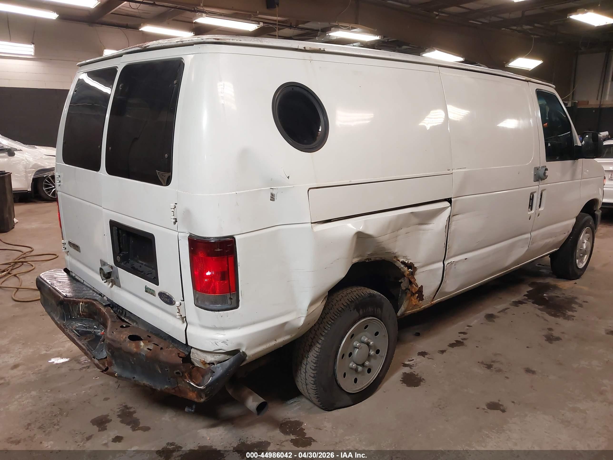 2010 Ford E-150 Commercial/recreational White vin: 1FTNE1EL9ADA64502
