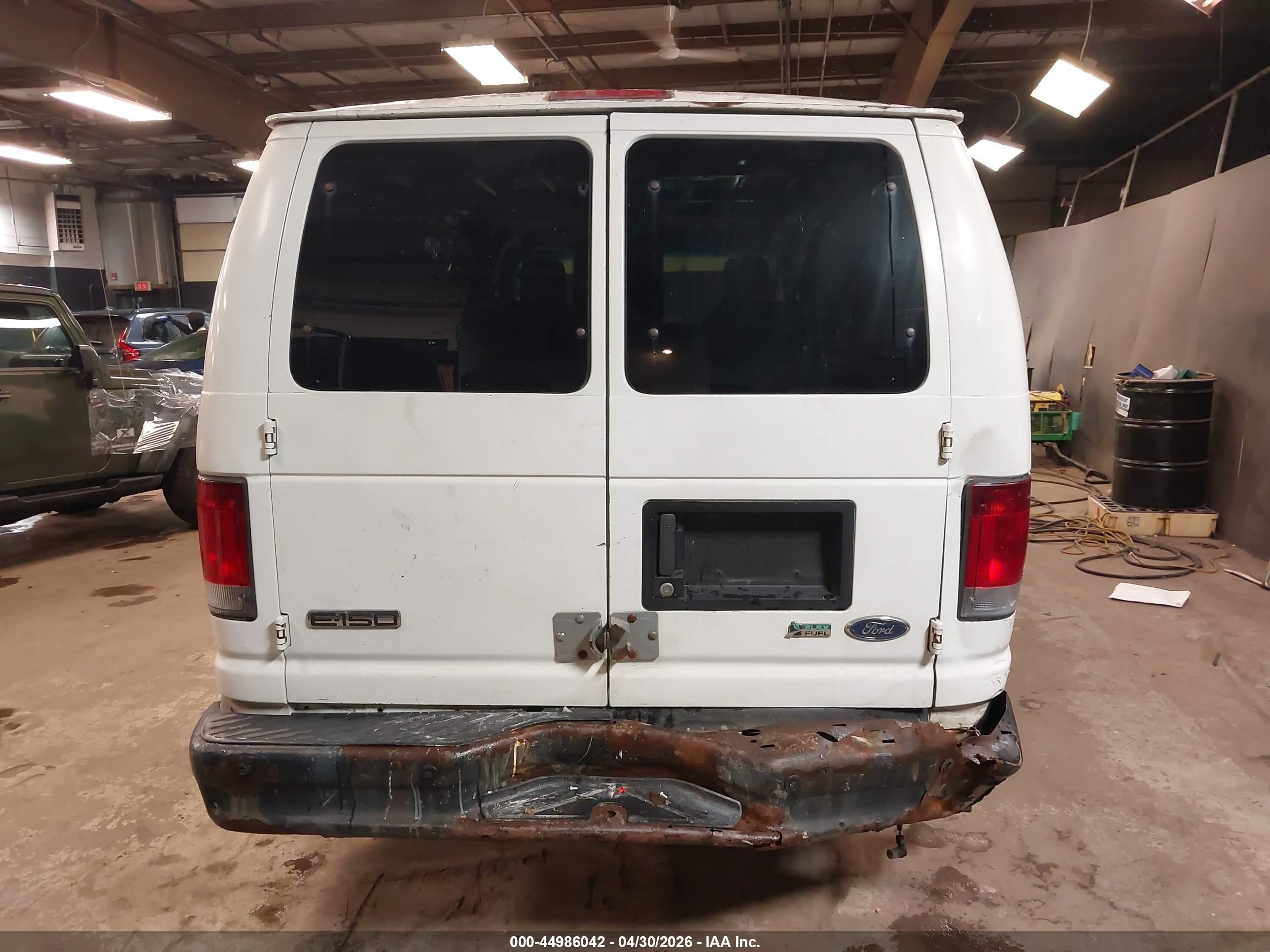 2010 Ford E-150 Commercial/recreational White vin: 1FTNE1EL9ADA64502