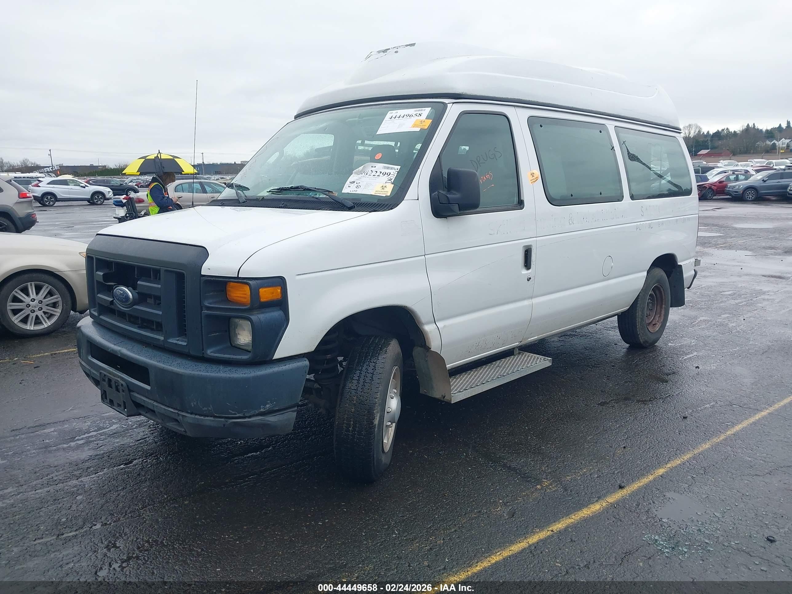 2010 Ford E-150 Commercial/recreational White vin: 1FTNE1EW0ADA07115