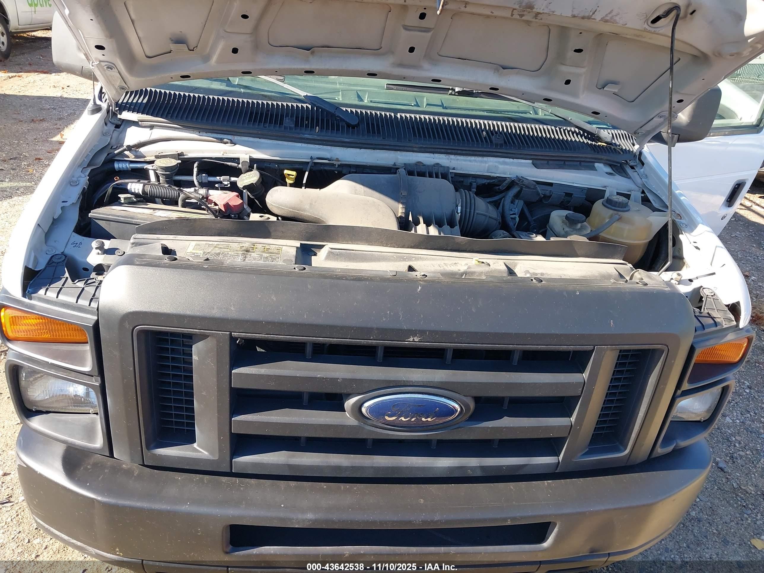 2010 Ford E-150 Commercial/recreational White vin: 1FTNE1EW0ADA14226