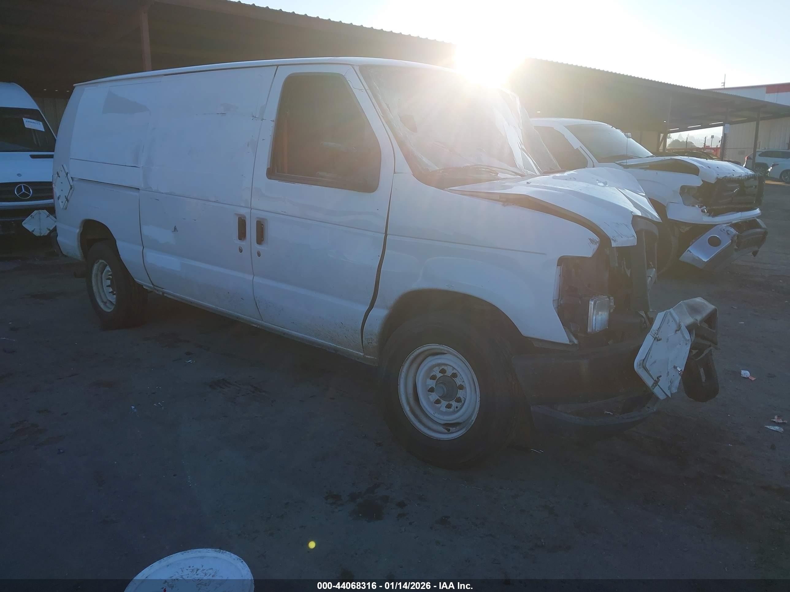 2010 Ford E-150 Commercial/recreational White vin: 1FTNE1EW0ADA90867