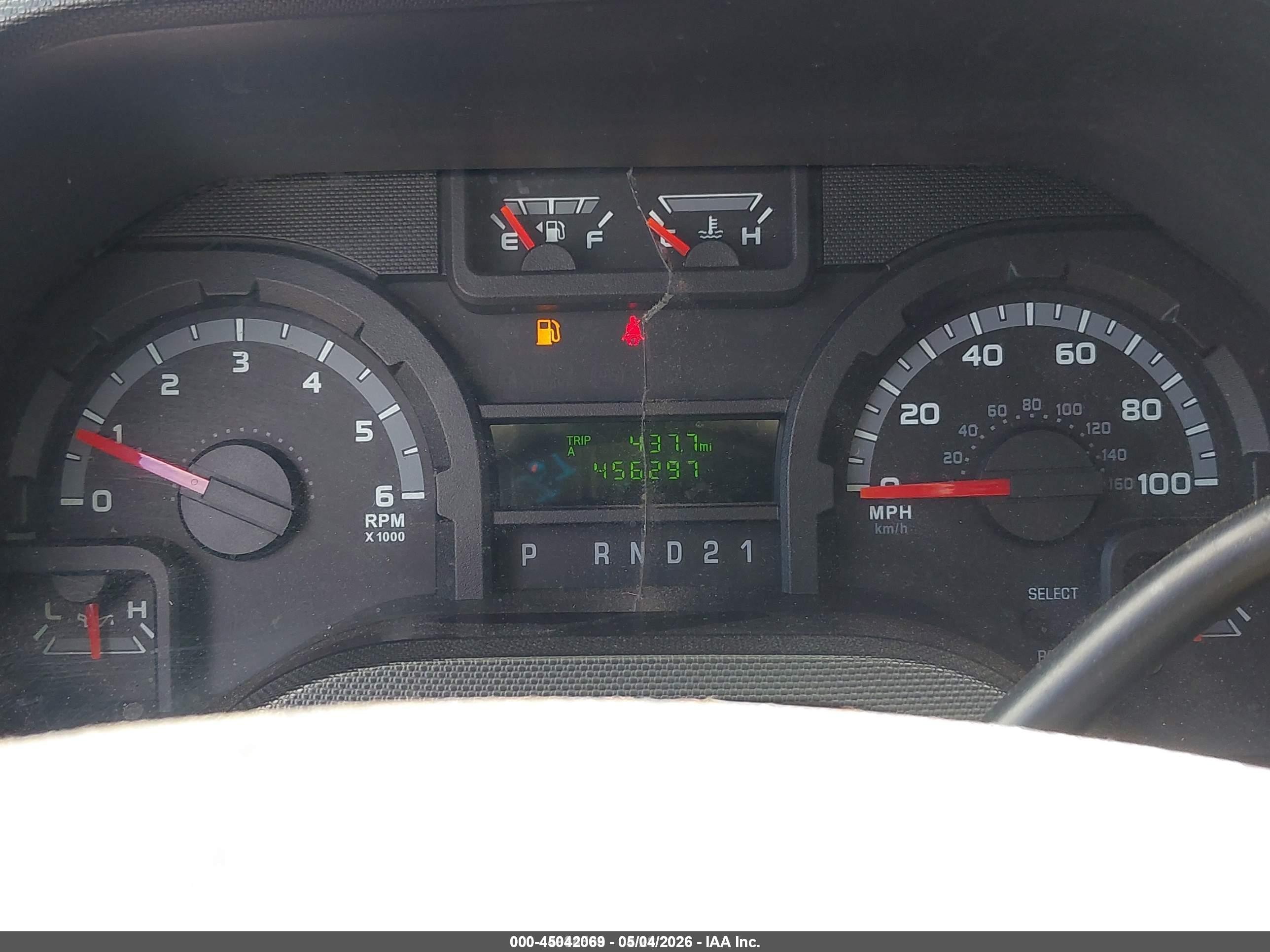 2010 Ford E-150 Commercial/recreational White vin: 1FTNE1EW0ADA98516