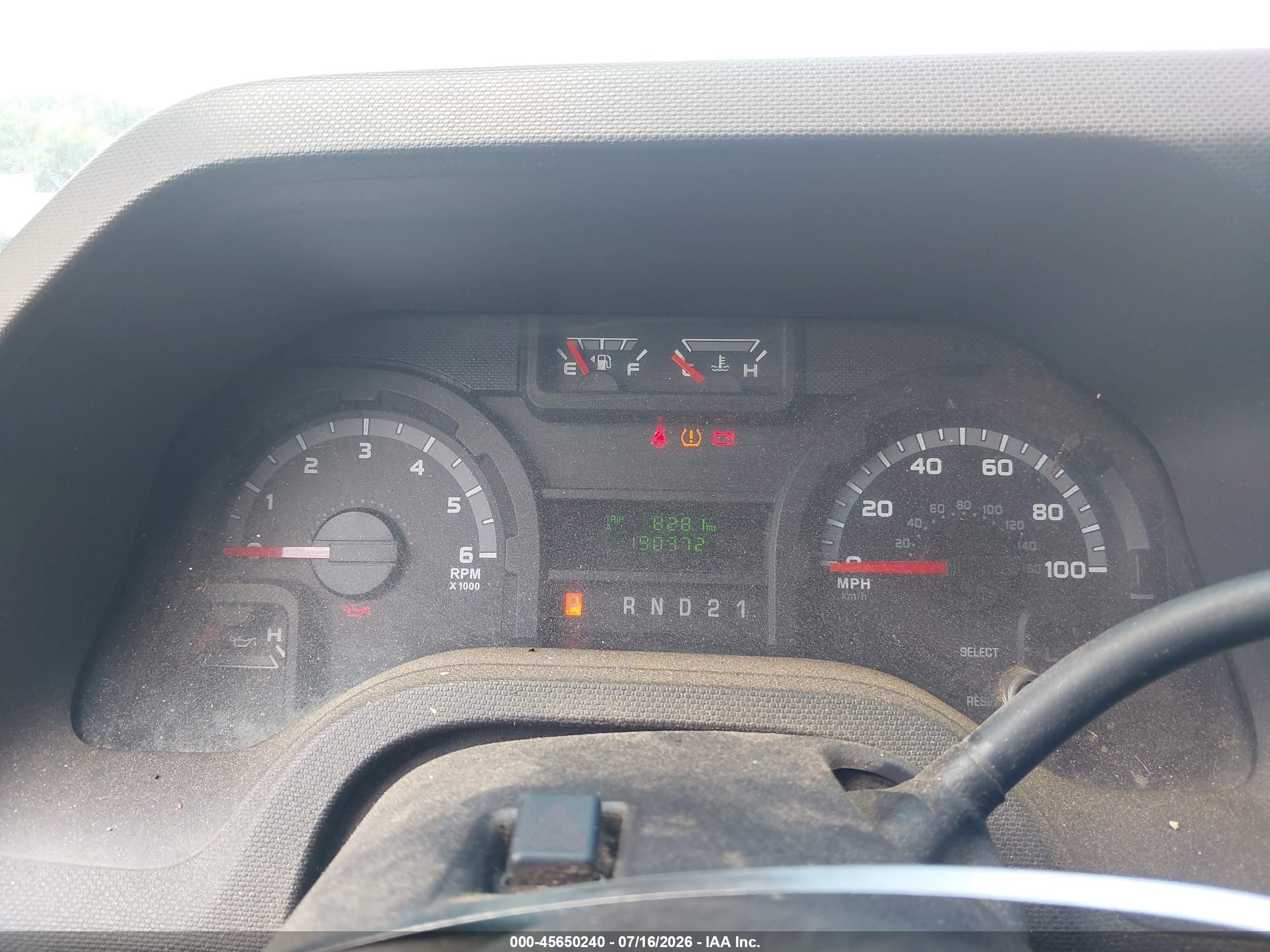 2011 Ford E-150 Commercial White vin: 1FTNE1EW0BDA82477