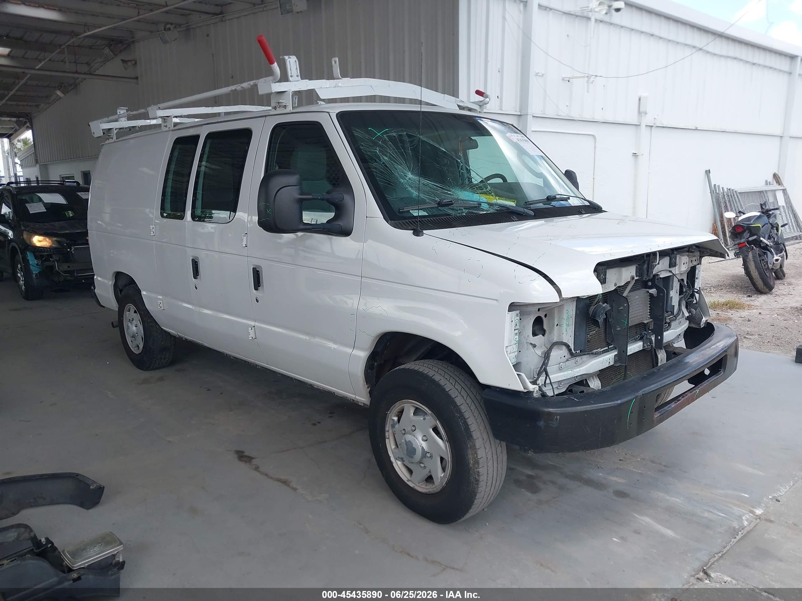 2013 Ford E-150 Commercial White vin: 1FTNE1EW0DDA10858