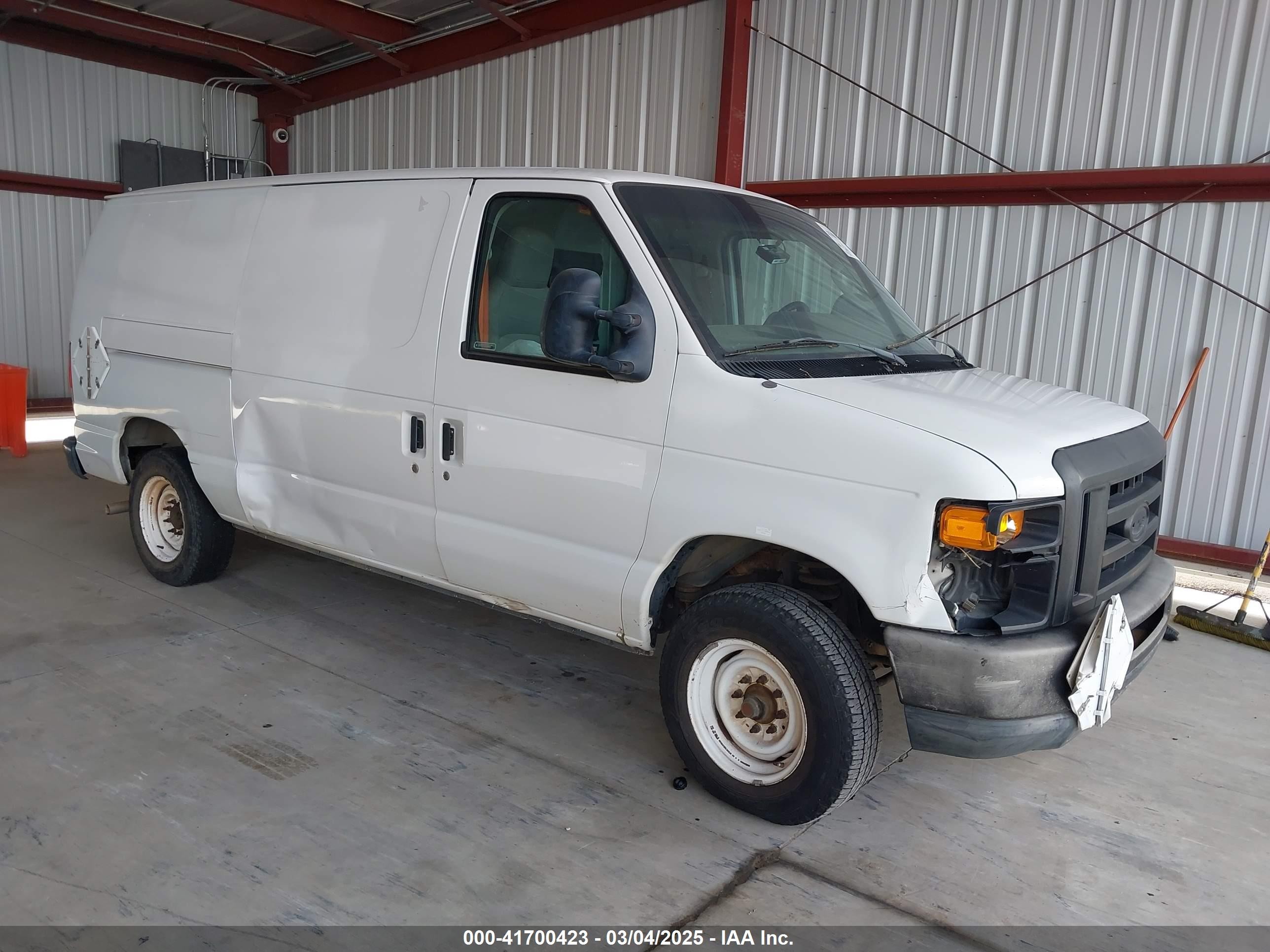 2010 Ford E-150 Commercial/recreational White vin: 1FTNE1EW1ADA90893