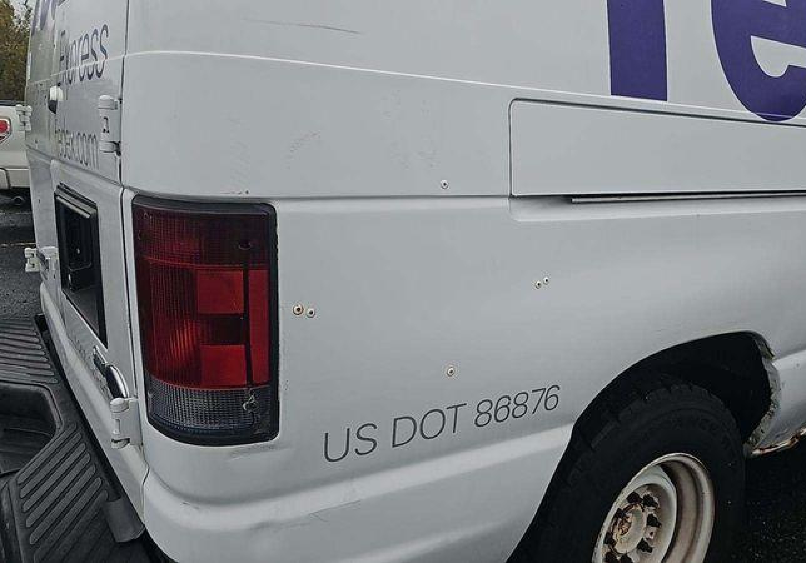2010 Ford E-150 Commercial/recreational vin: 1FTNE1EW1ADA91297