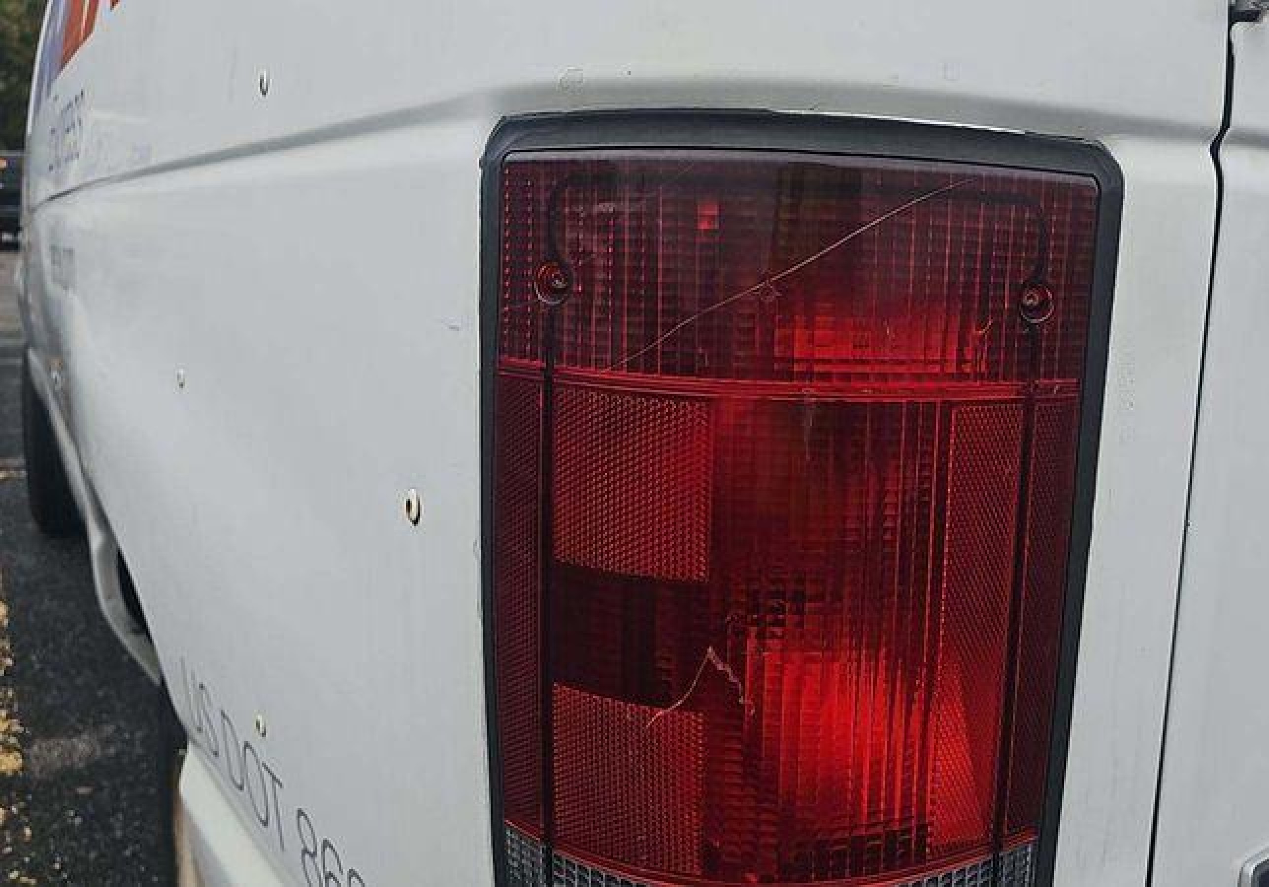 2010 Ford E-150 Commercial/recreational vin: 1FTNE1EW1ADA91297