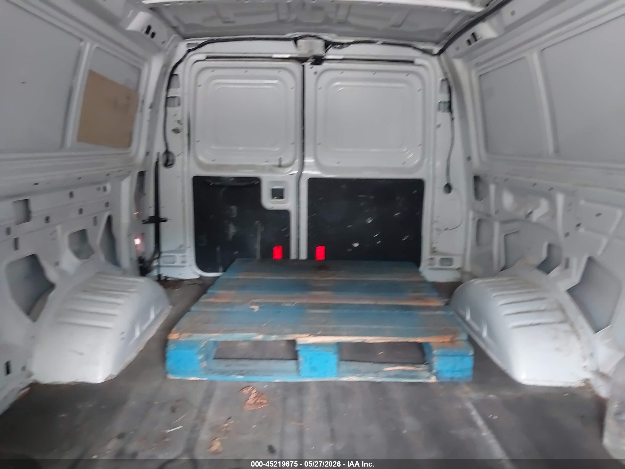 2014 Ford E-150 Commercial White vin: 1FTNE1EW1EDA35334