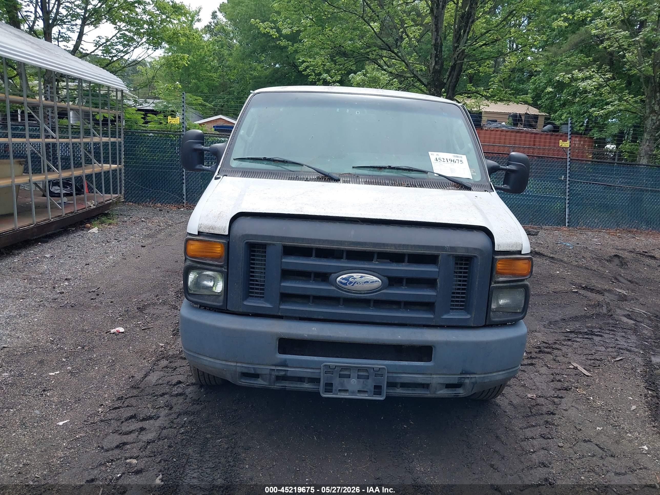 2014 Ford E-150 Commercial White vin: 1FTNE1EW1EDA35334