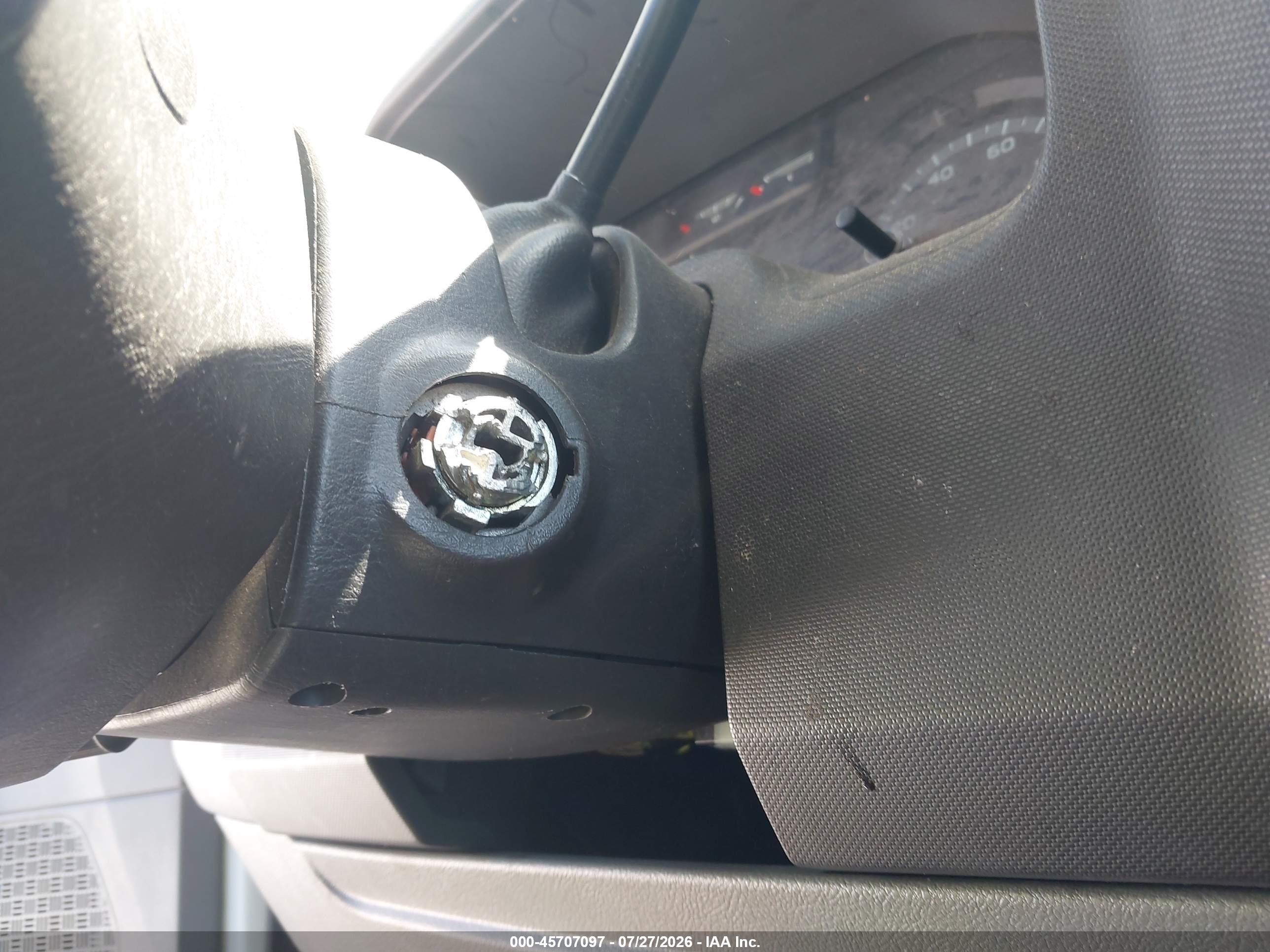 2014 Ford E-150 Commercial White vin: 1FTNE1EW1EDA59682