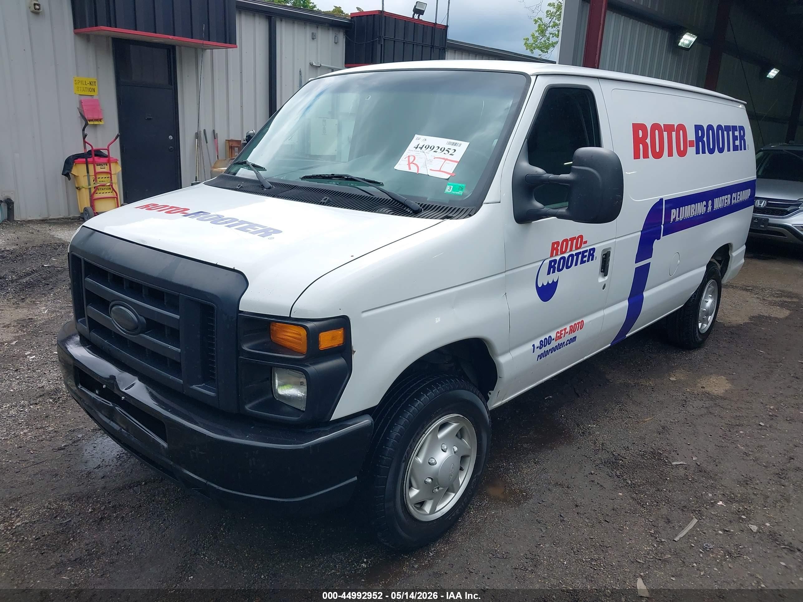 2014 Ford E-150 Commercial White vin: 1FTNE1EW1EDB12252