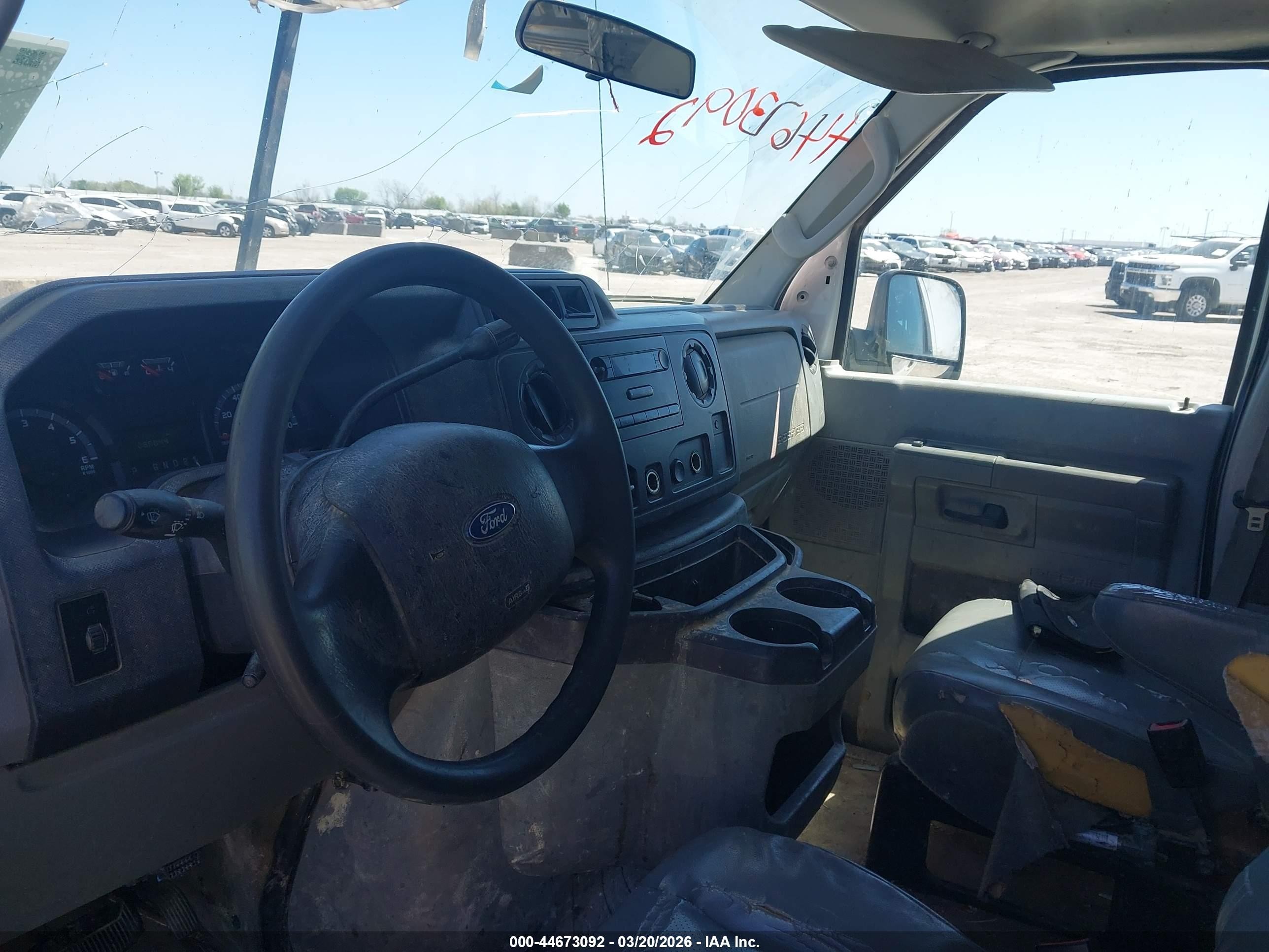 2011 Ford E-150 Commercial White vin: 1FTNE1EW2BDA47617