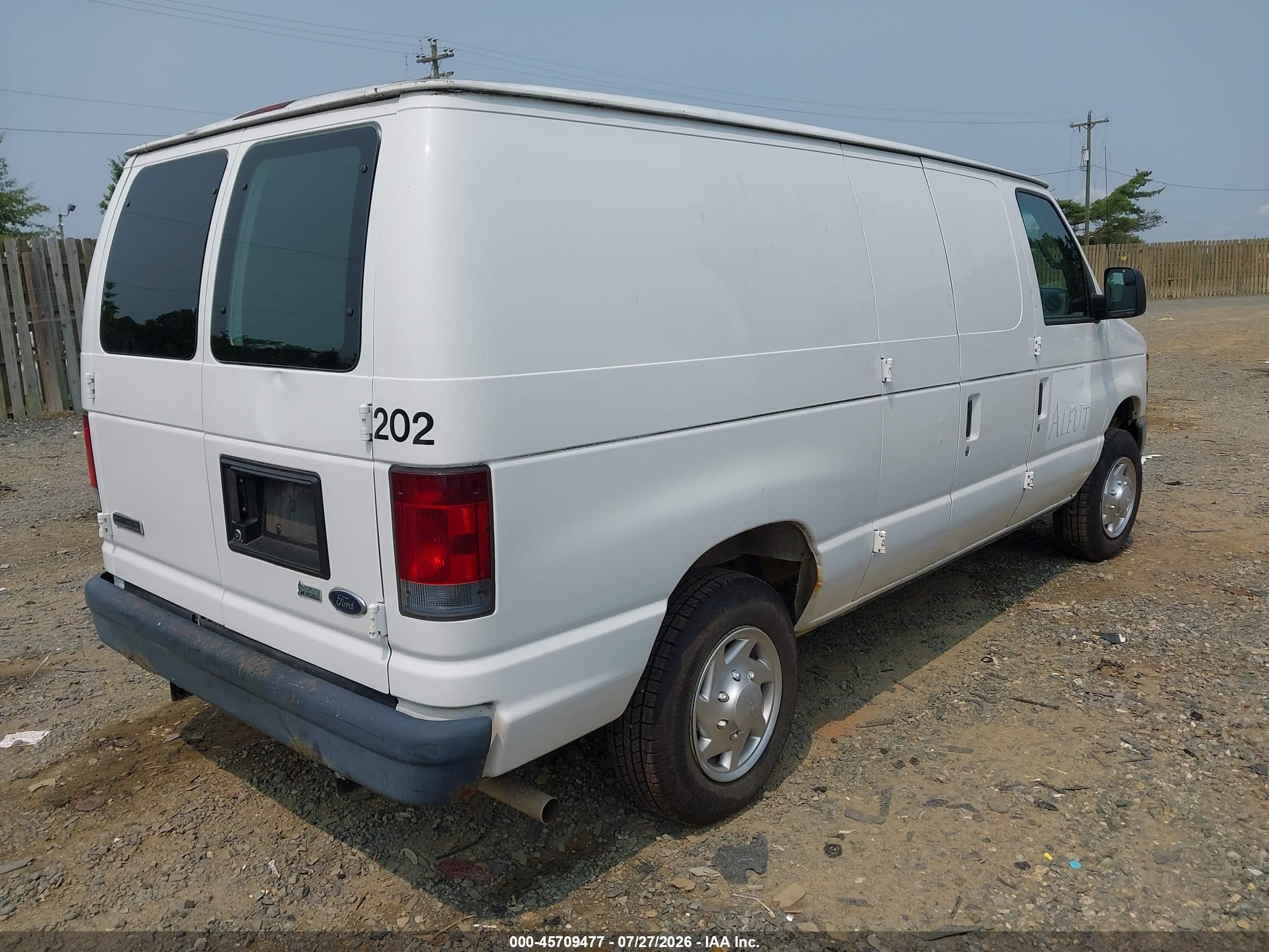 2010 Ford E-150 Commercial/recreational Gray vin: 1FTNE1EW3ADA14933