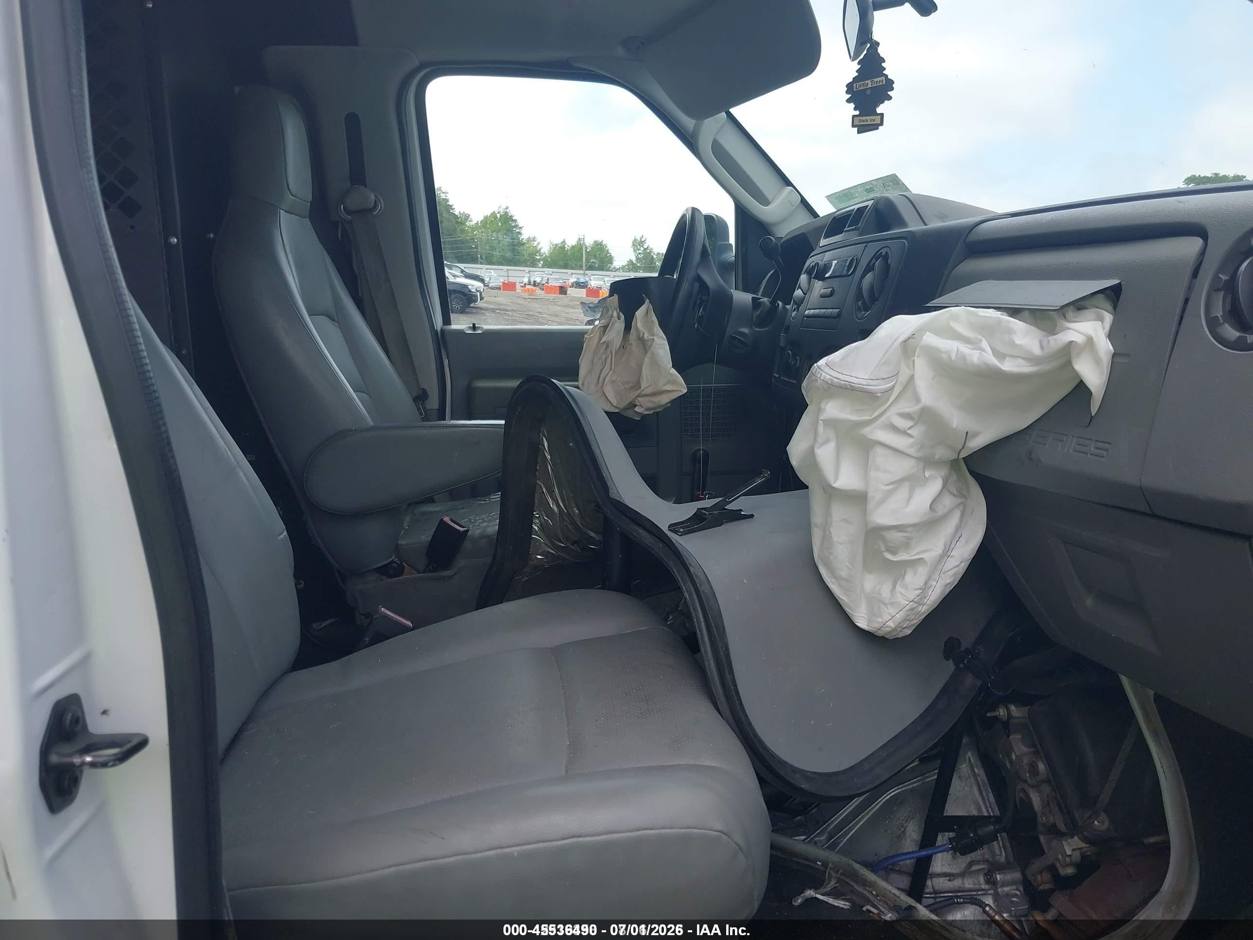 2012 Ford E-150 Commercial White vin: 1FTNE1EW3CDA47658