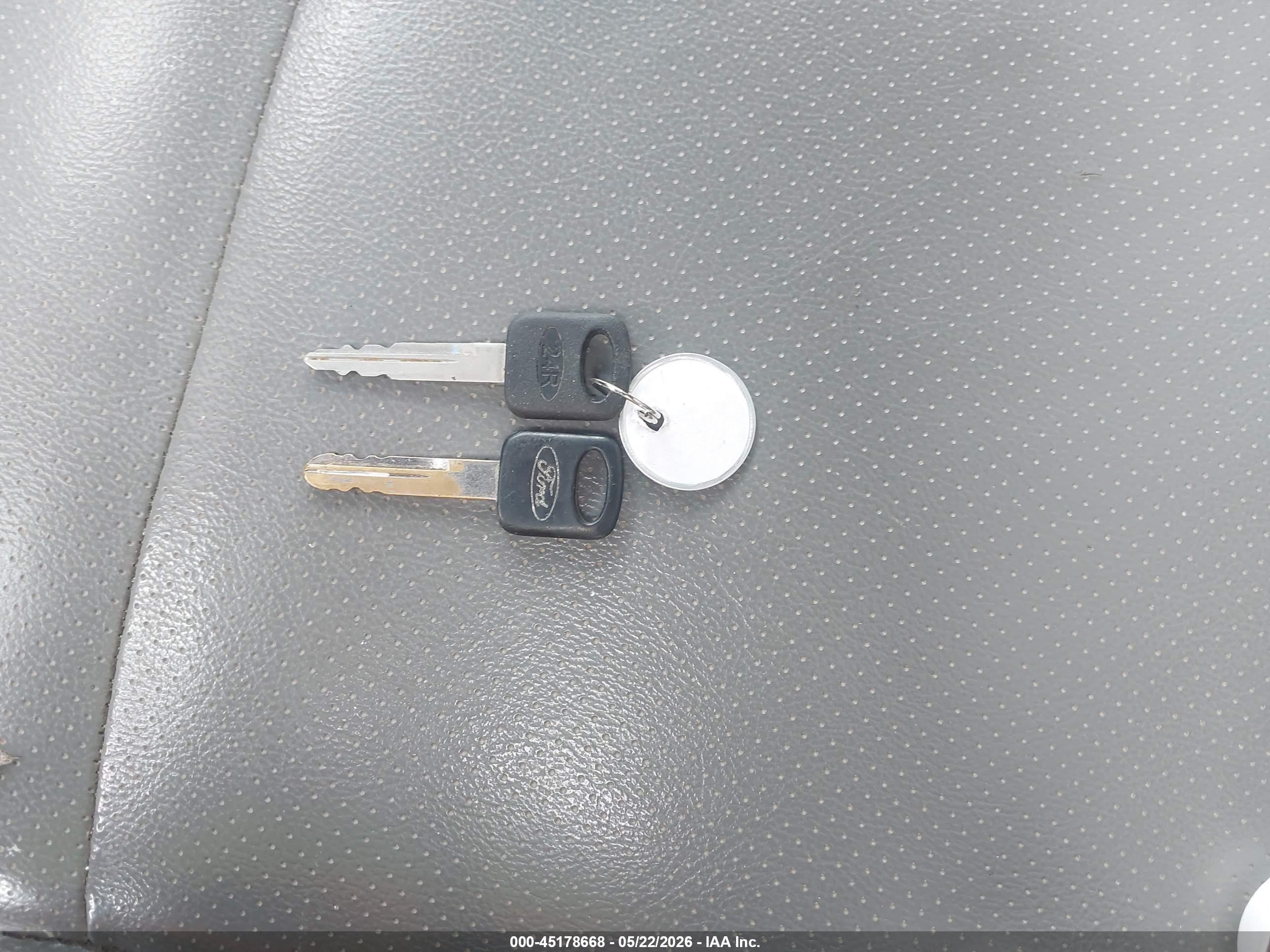 2013 Ford E-150 Commercial Black vin: 1FTNE1EW3DDB19511
