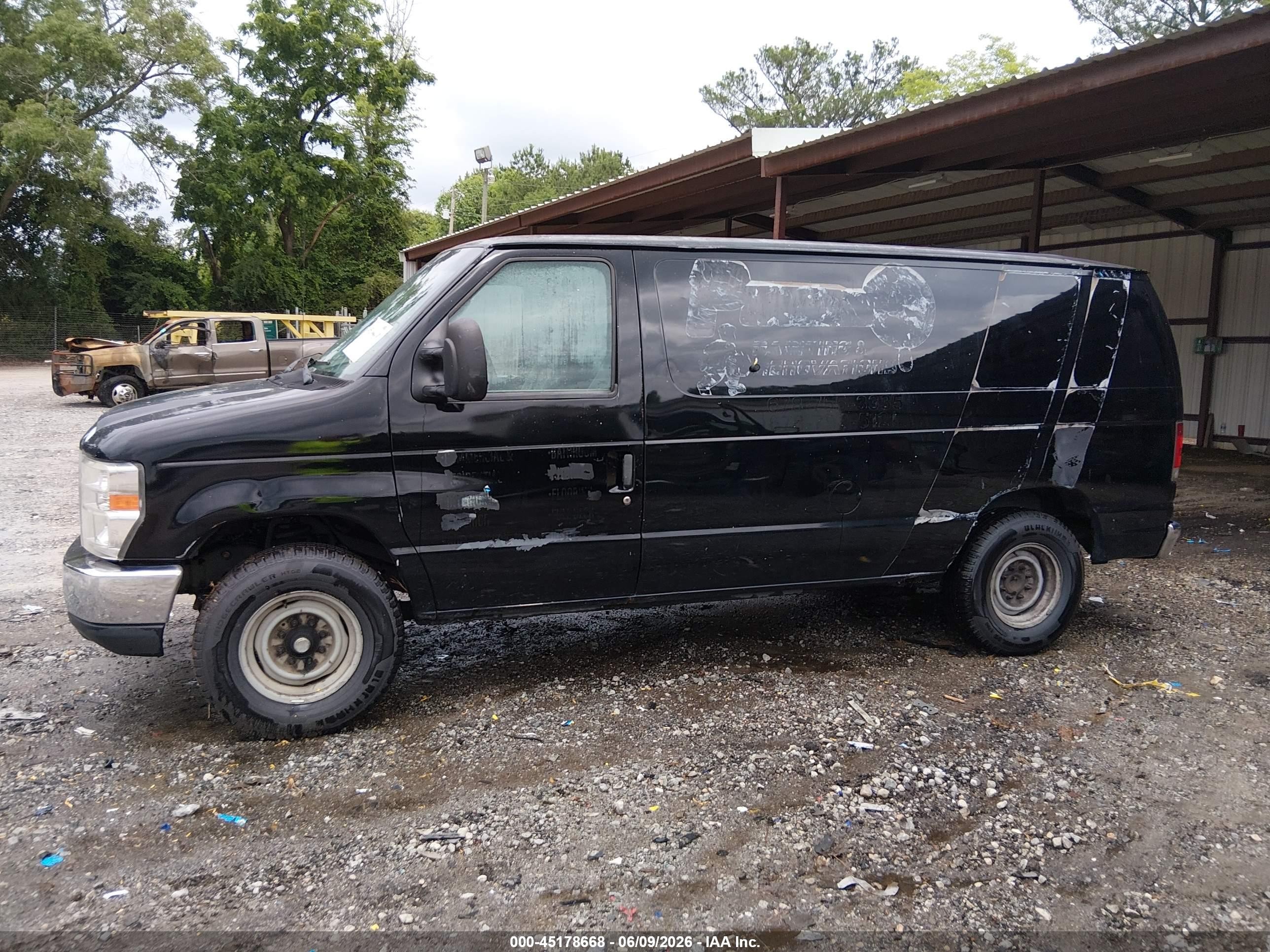2013 Ford E-150 Commercial Black vin: 1FTNE1EW3DDB19511