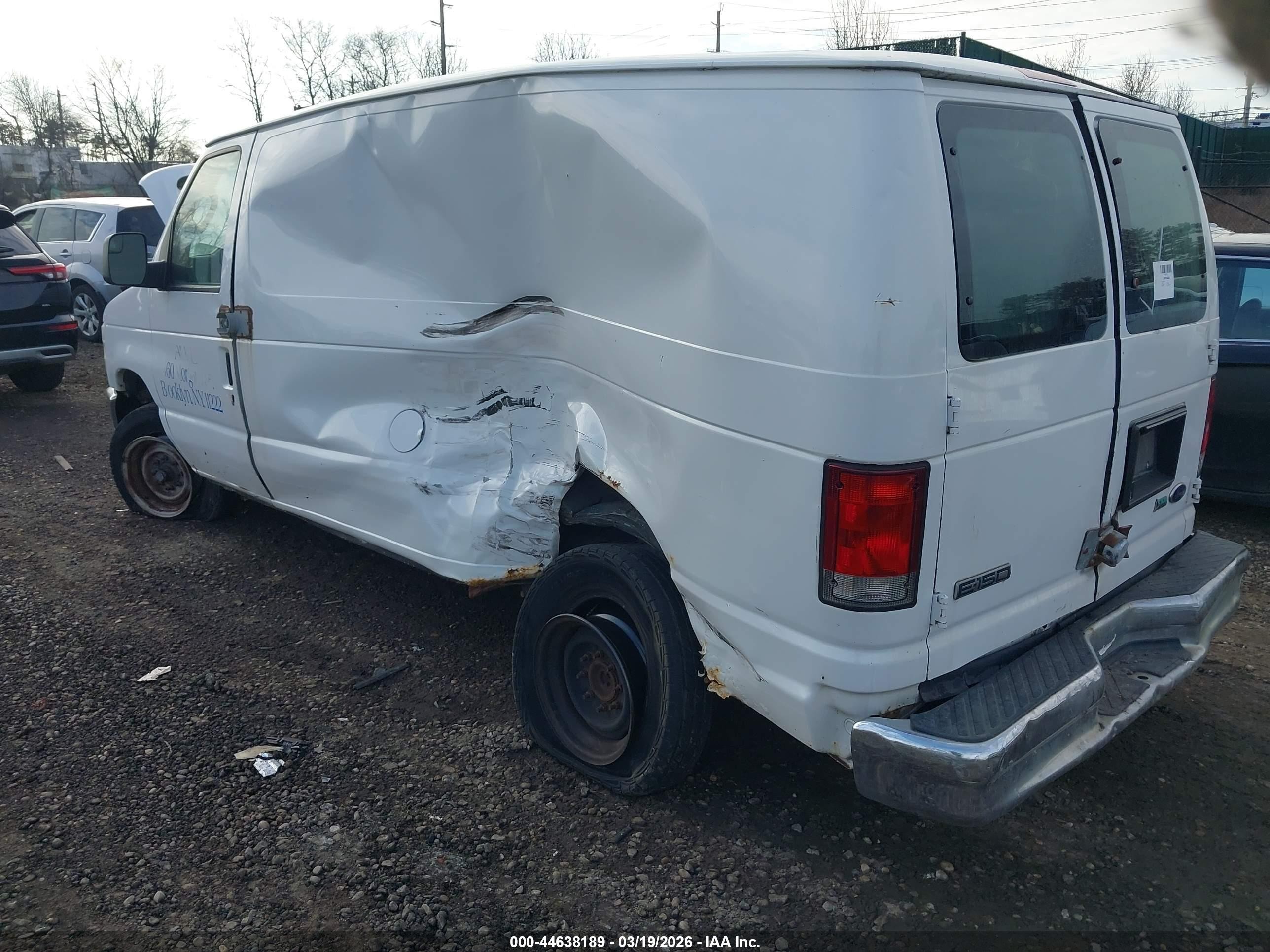 2010 Ford E-150 Commercial/recreational Белый vin: 1FTNE1EW4ADA26119