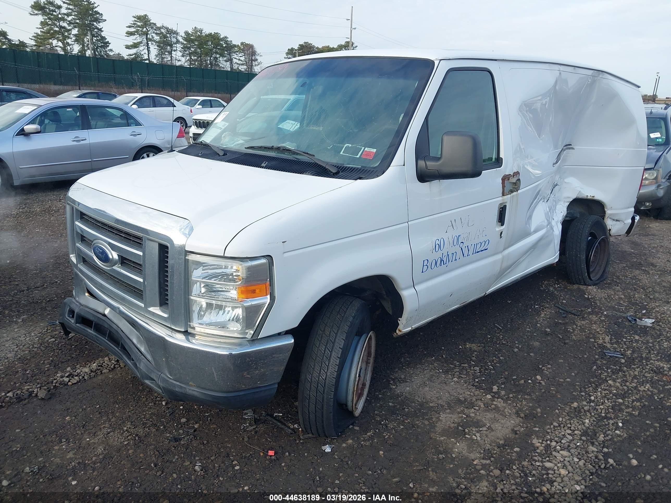 2010 Ford E-150 Commercial/recreational Белый vin: 1FTNE1EW4ADA26119