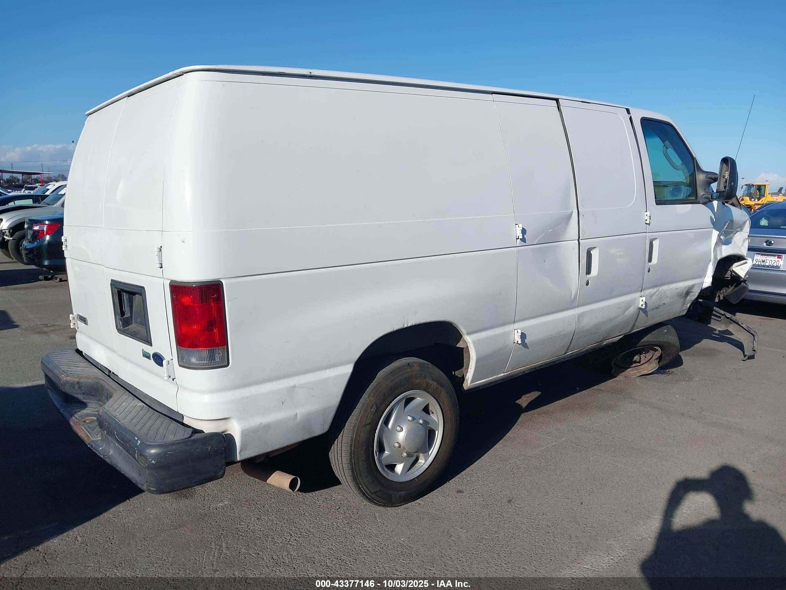 2010 Ford E-150 Commercial/recreational White vin: 1FTNE1EW4ADA38318