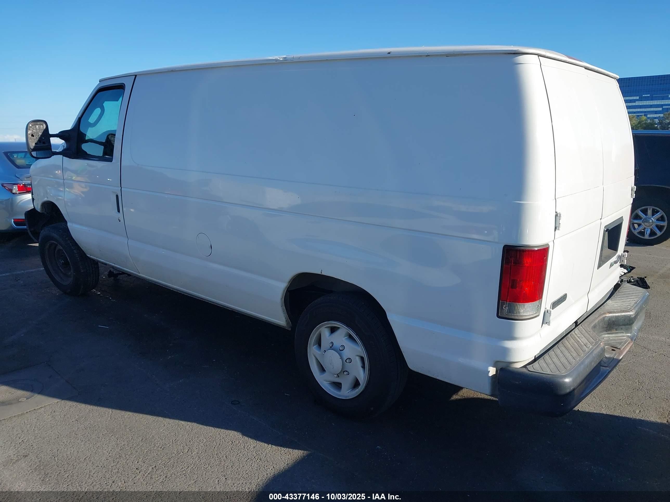 2010 Ford E-150 Commercial/recreational White vin: 1FTNE1EW4ADA38318