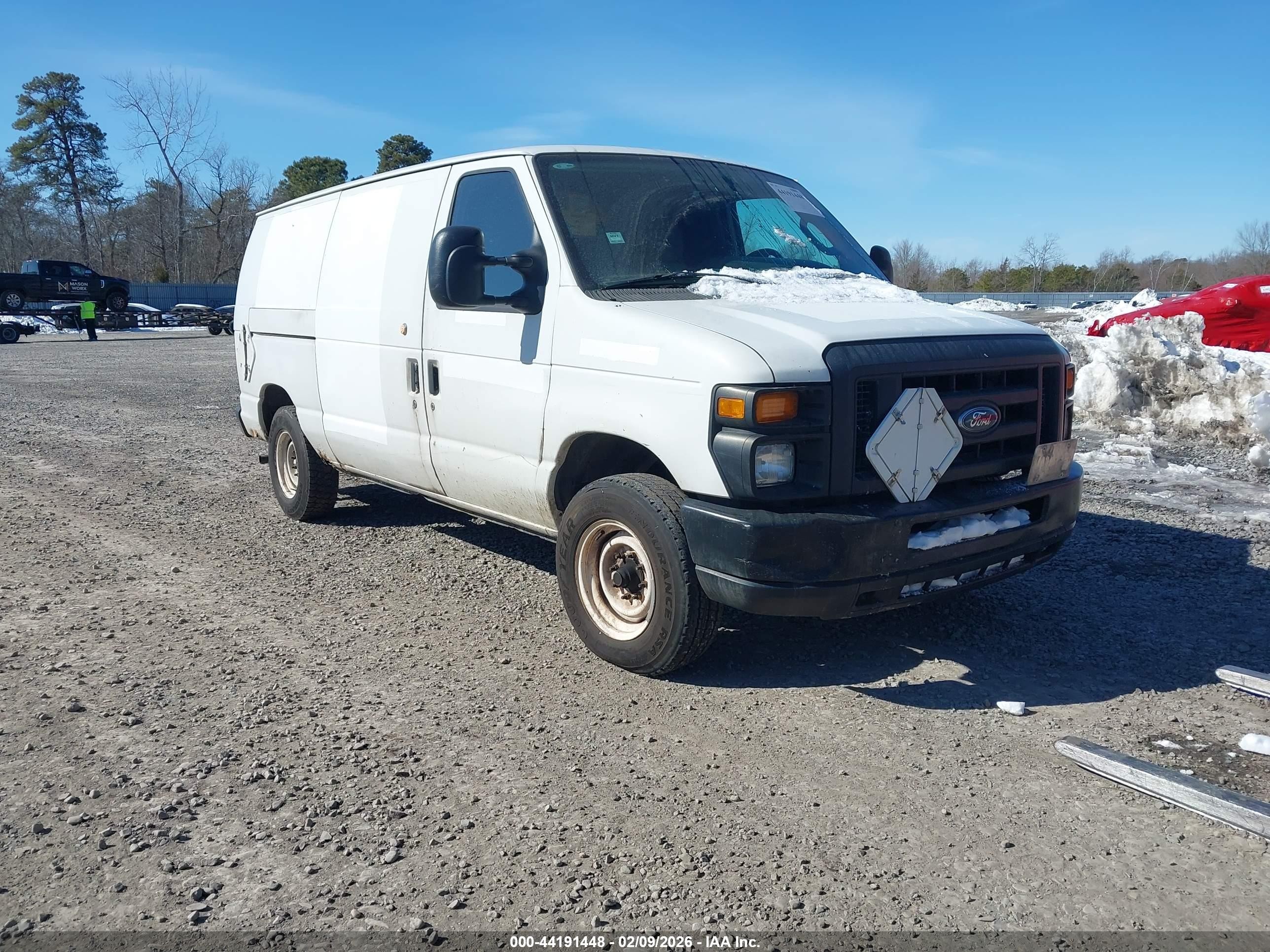 2010 Ford E-150 Commercial/recreational White vin: 1FTNE1EW4ADA91133