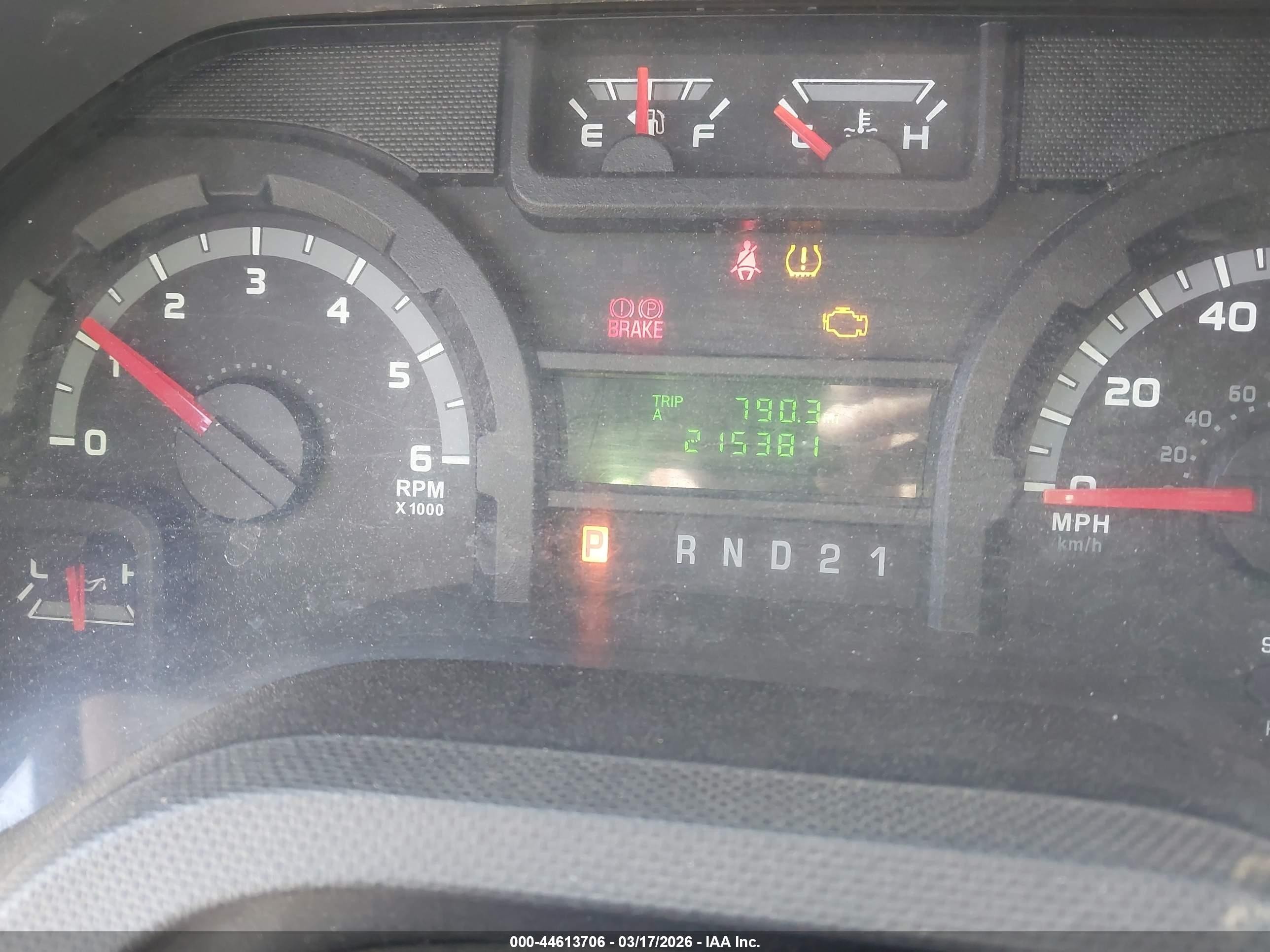 2010 Ford E-150 Commercial/recreational White vin: 1FTNE1EW4ADA91360