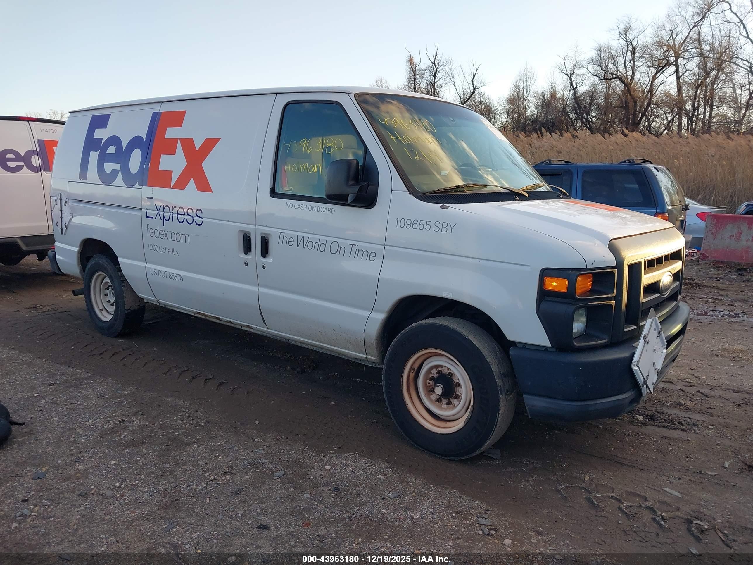 2010 Ford E-150 Commercial/recreational White vin: 1FTNE1EW4ADA91648