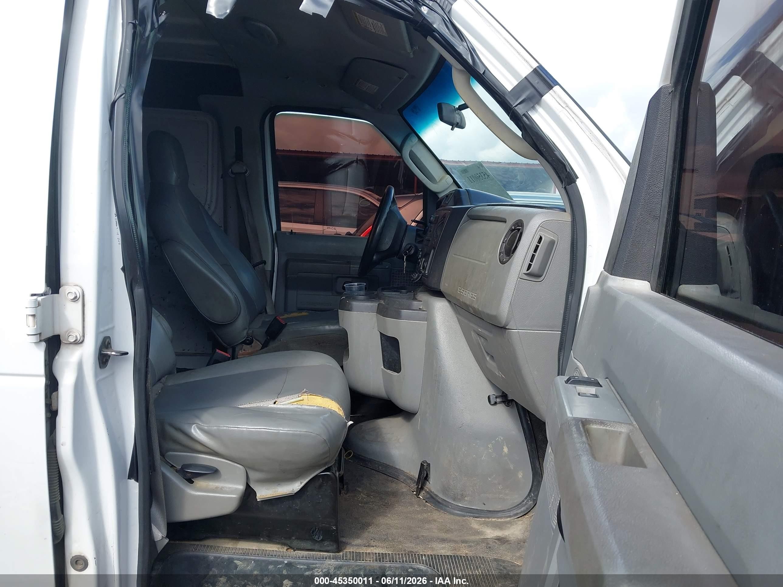 2012 Ford E-150 Commercial White vin: 1FTNE1EW4CDA10490