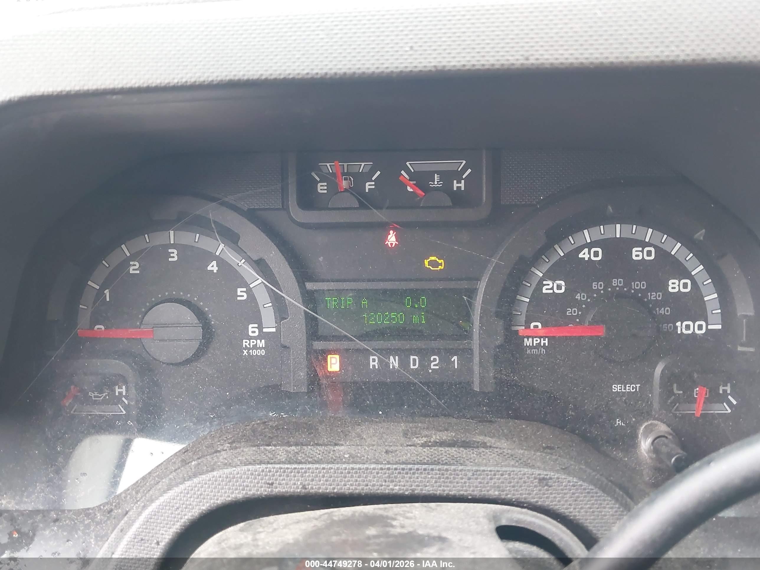 2010 Ford E-150 Commercial/recreational White vin: 1FTNE1EW5ADA59212