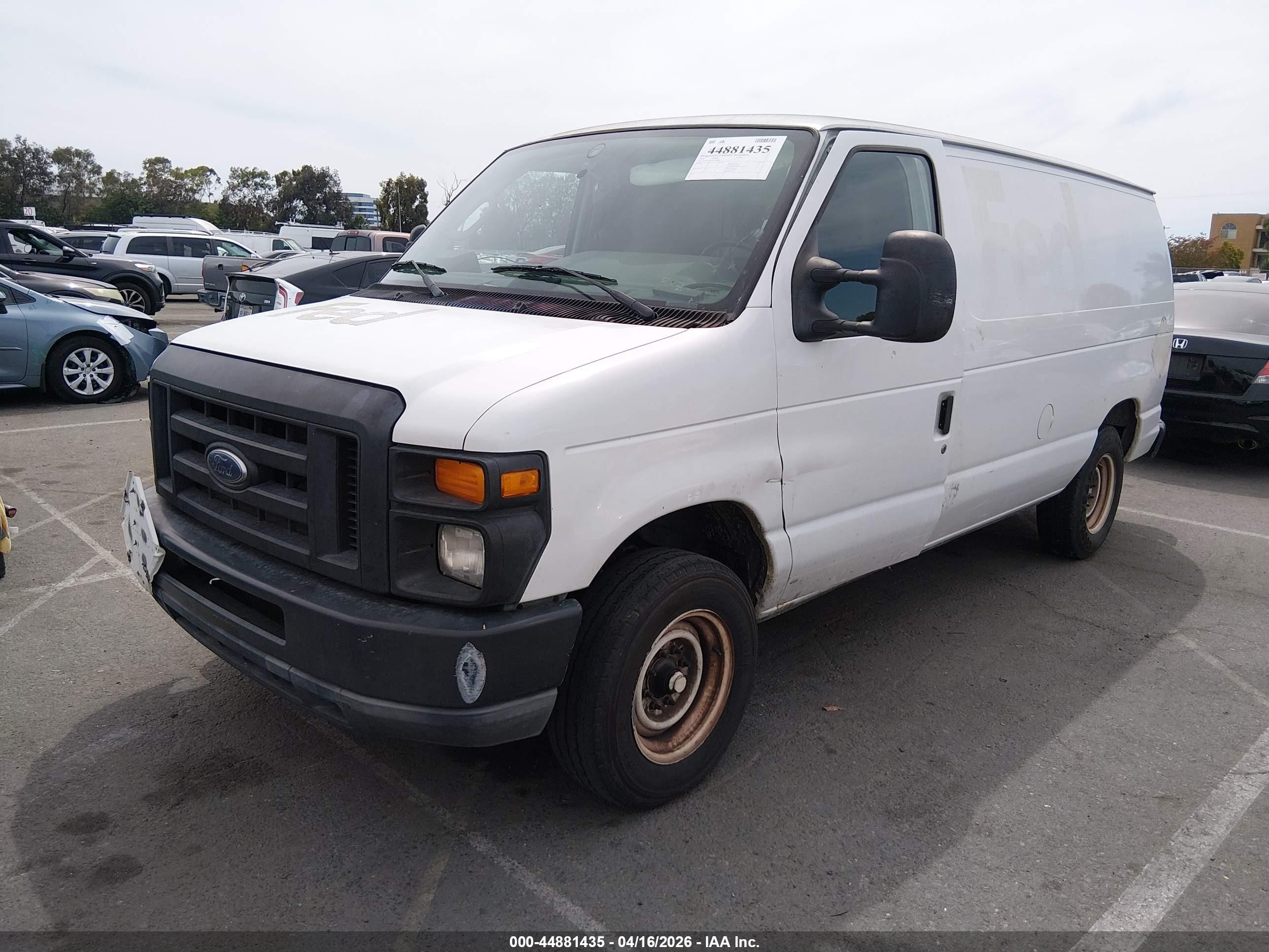 2010 Ford E-150 Commercial/recreational White vin: 1FTNE1EW5ADA90864