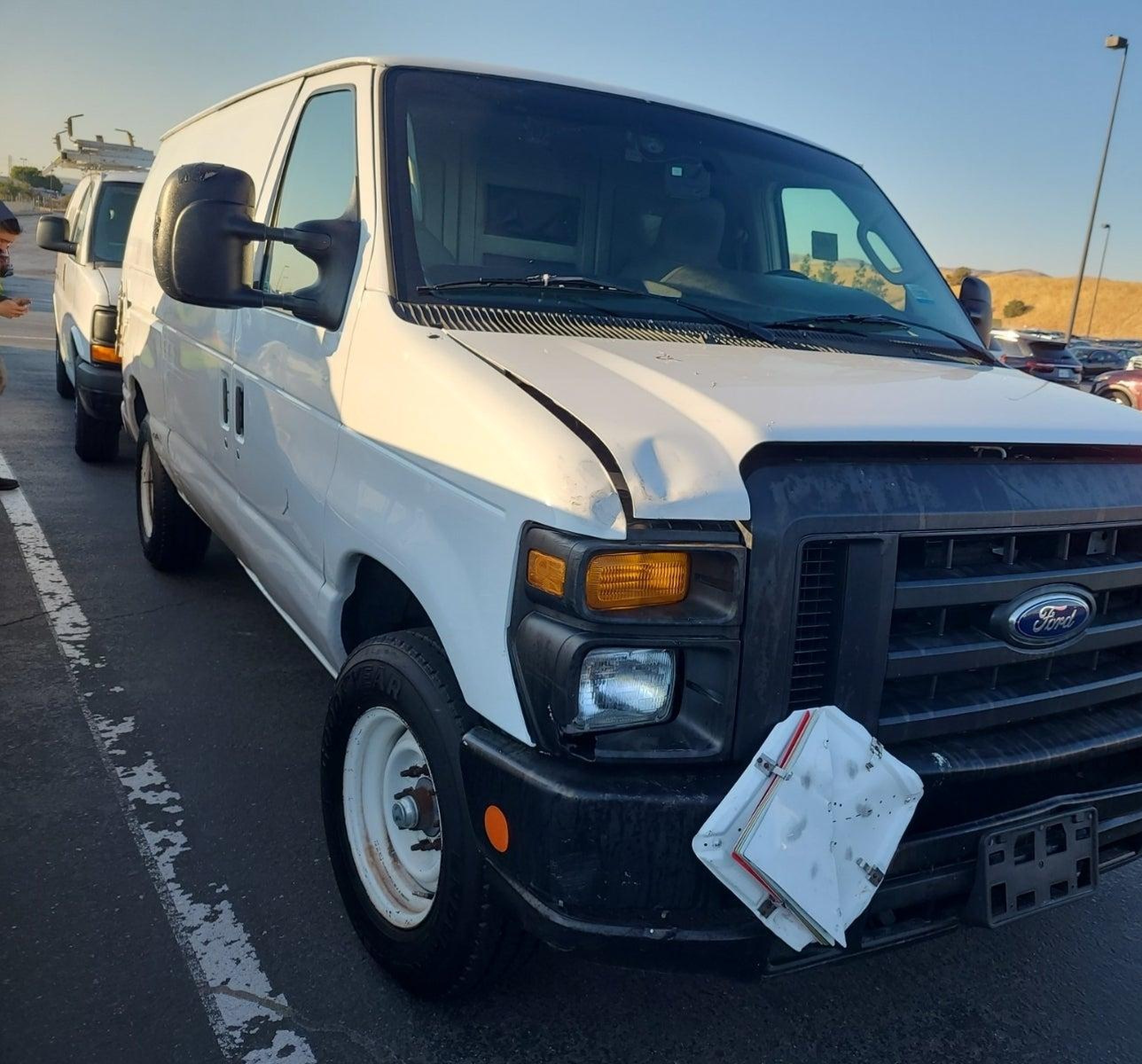 2010 Ford E-150 Commercial vin: 1FTNE1EW5ADA90881
