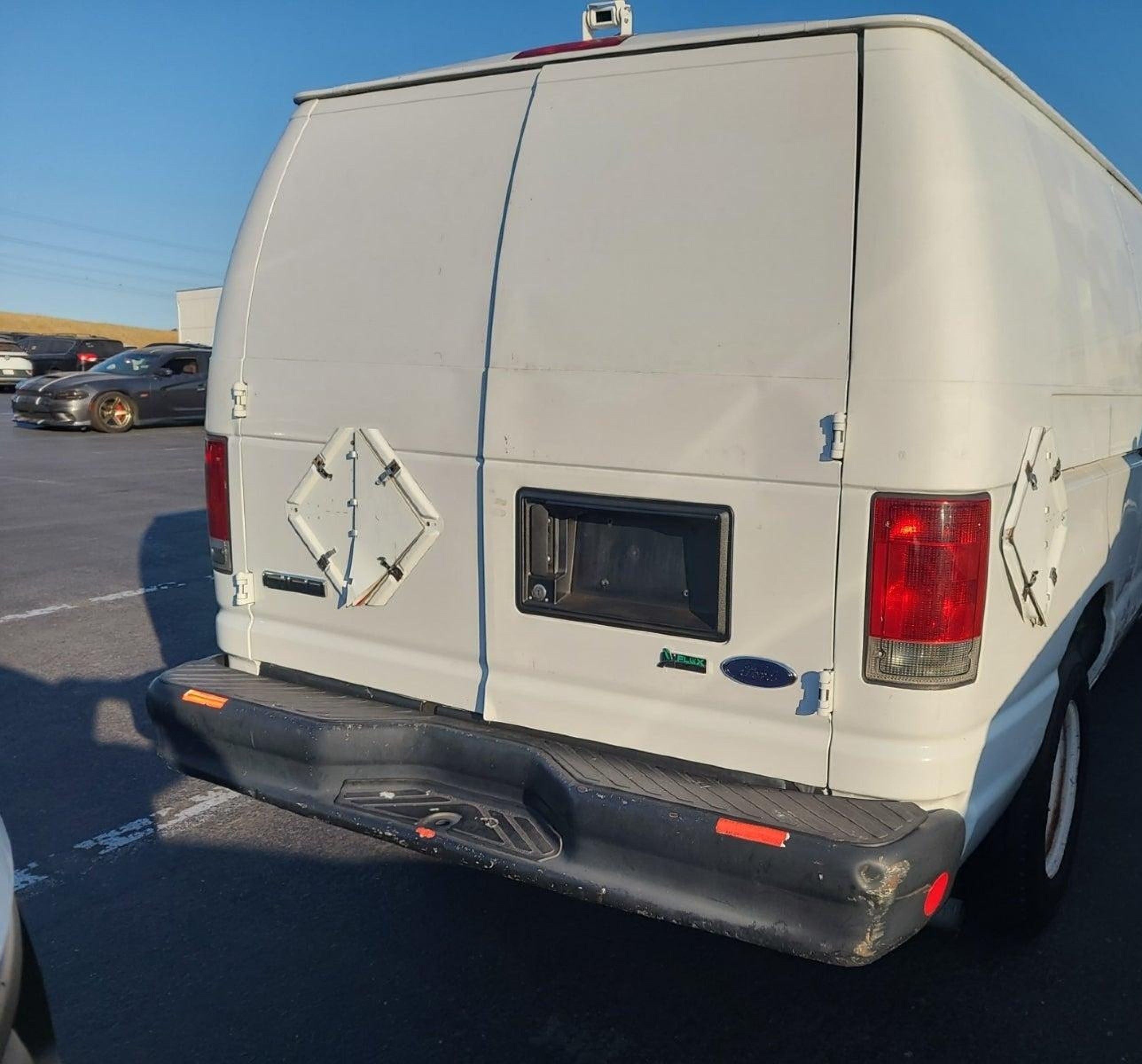 2010 Ford E-150 Commercial vin: 1FTNE1EW5ADA90881
