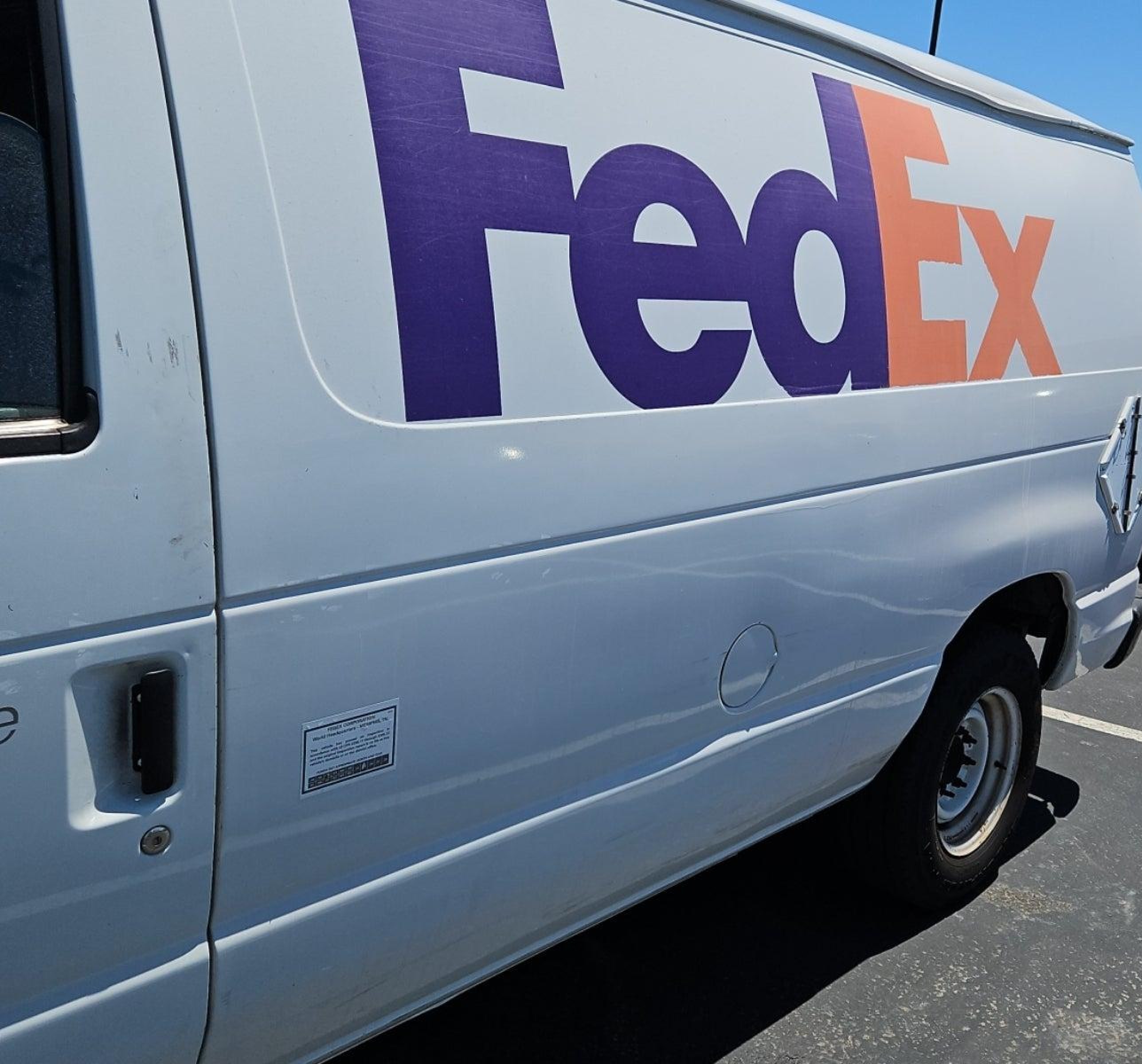 2010 Ford E-150 Commercial vin: 1FTNE1EW5ADA90881