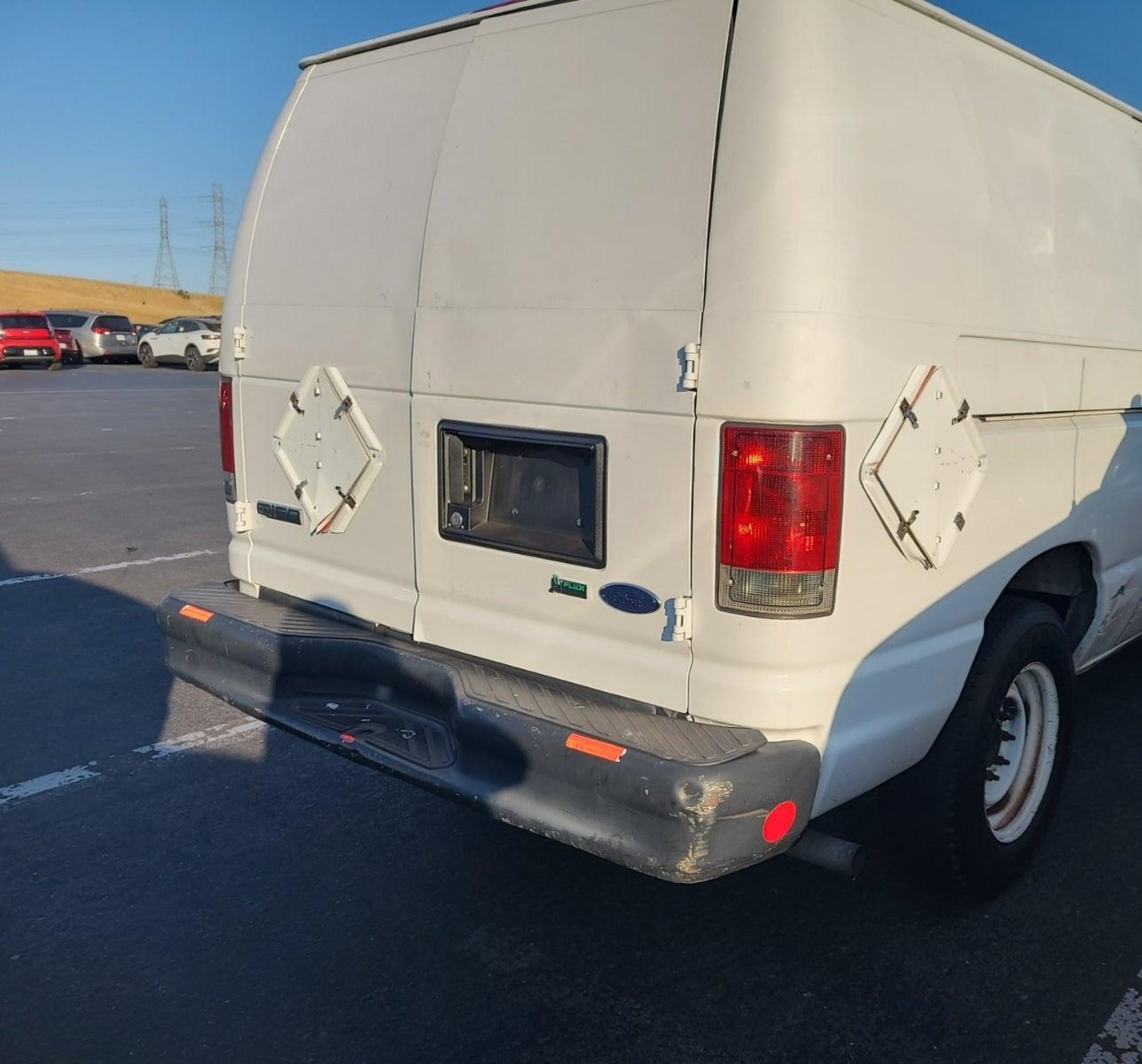 2010 Ford E-150 Commercial vin: 1FTNE1EW5ADA90881