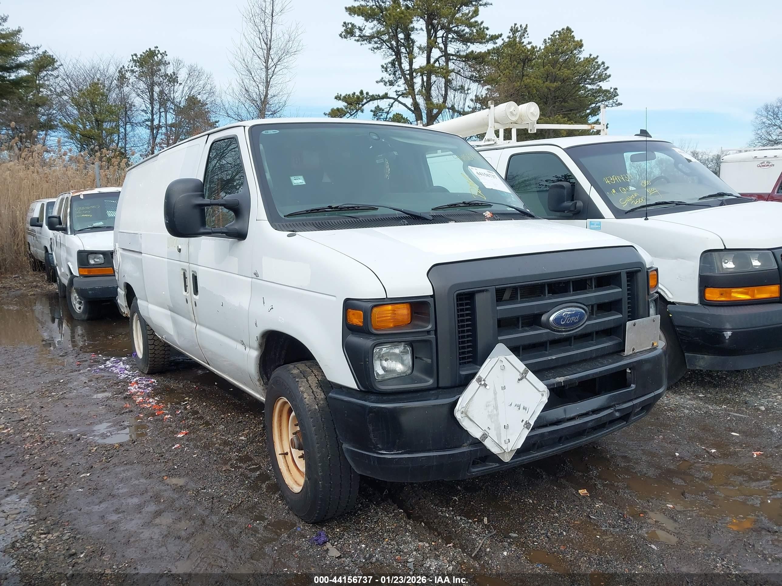 2010 Ford E-150 Commercial/recreational White vin: 1FTNE1EW5ADA91836
