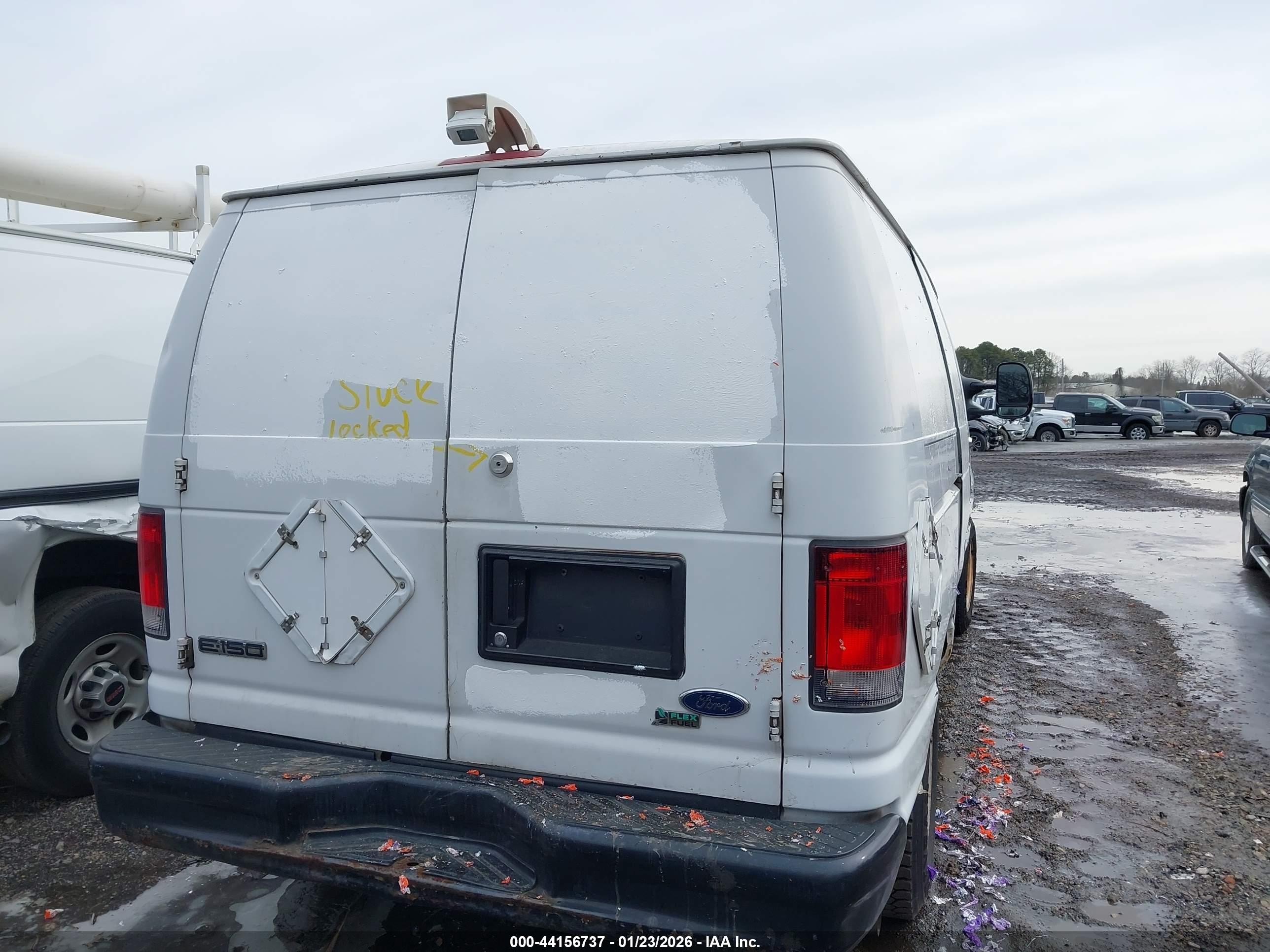 2010 Ford E-150 Commercial/recreational White vin: 1FTNE1EW5ADA91836