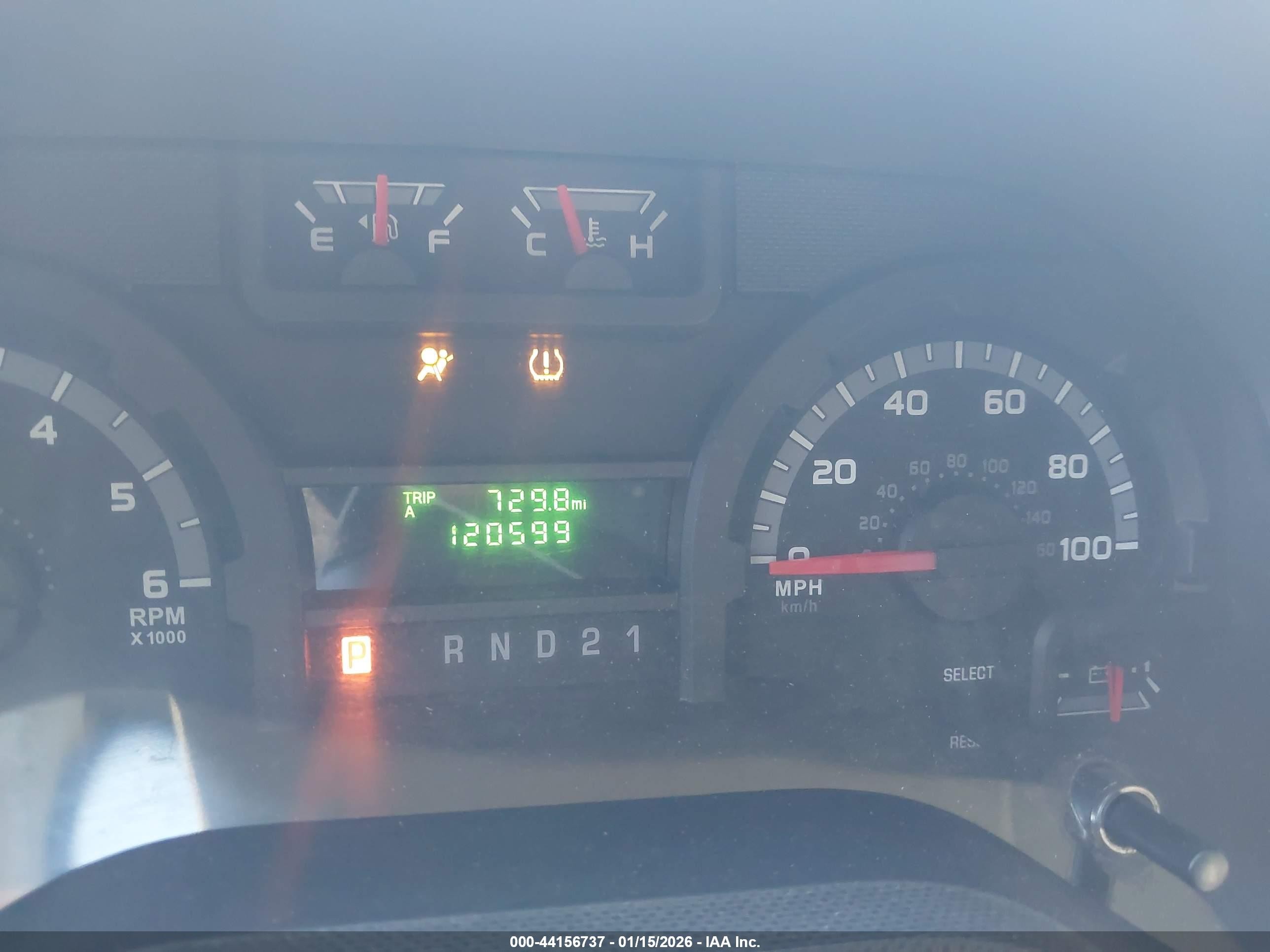 2010 Ford E-150 Commercial/recreational White vin: 1FTNE1EW5ADA91836
