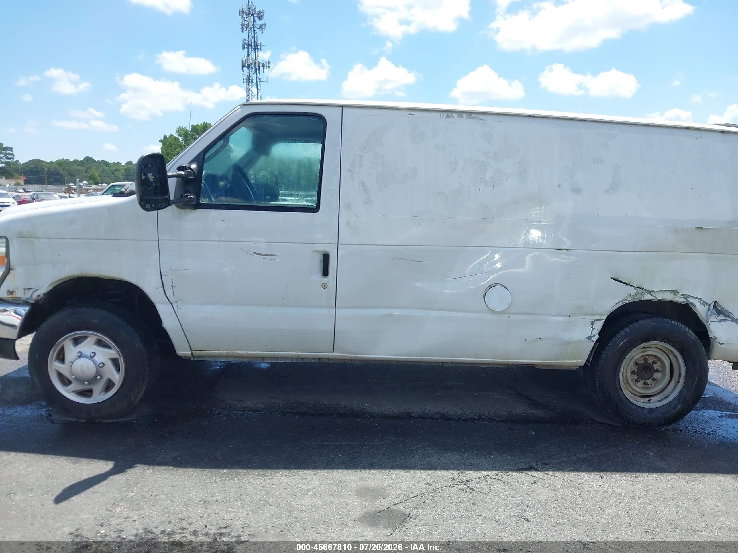 2013 Ford E-150 Commercial White vin: 1FTNE1EW5DDA38851