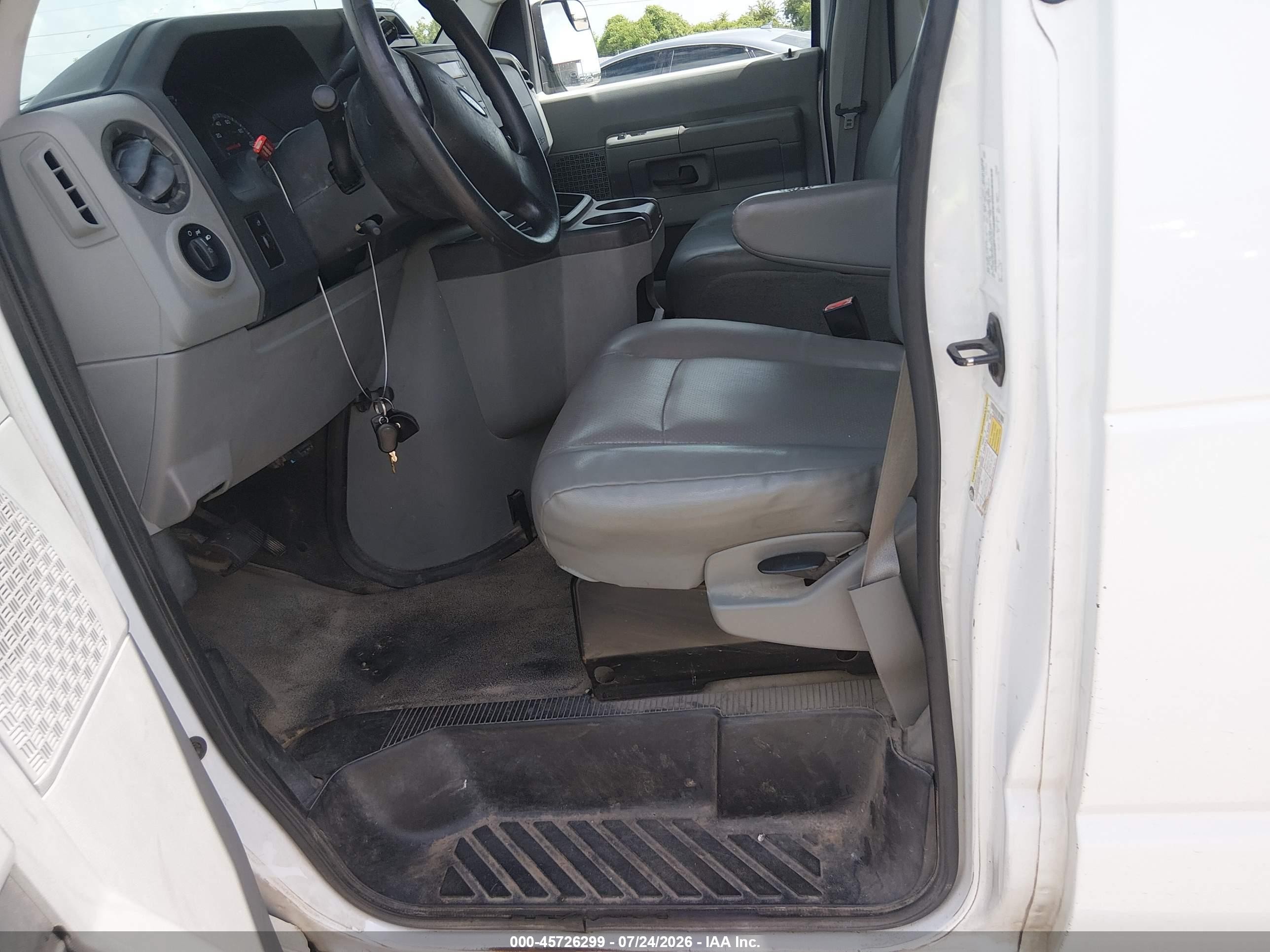 2014 Ford E-150 Commercial White vin: 1FTNE1EW5EDA66747