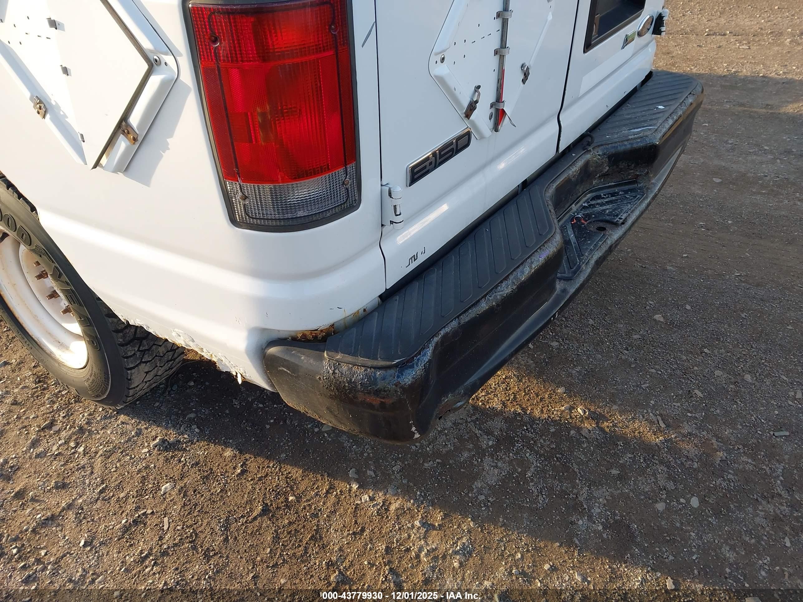 2010 Ford E-150 Commercial/recreational Gray vin: 1FTNE1EW6ADA90923
