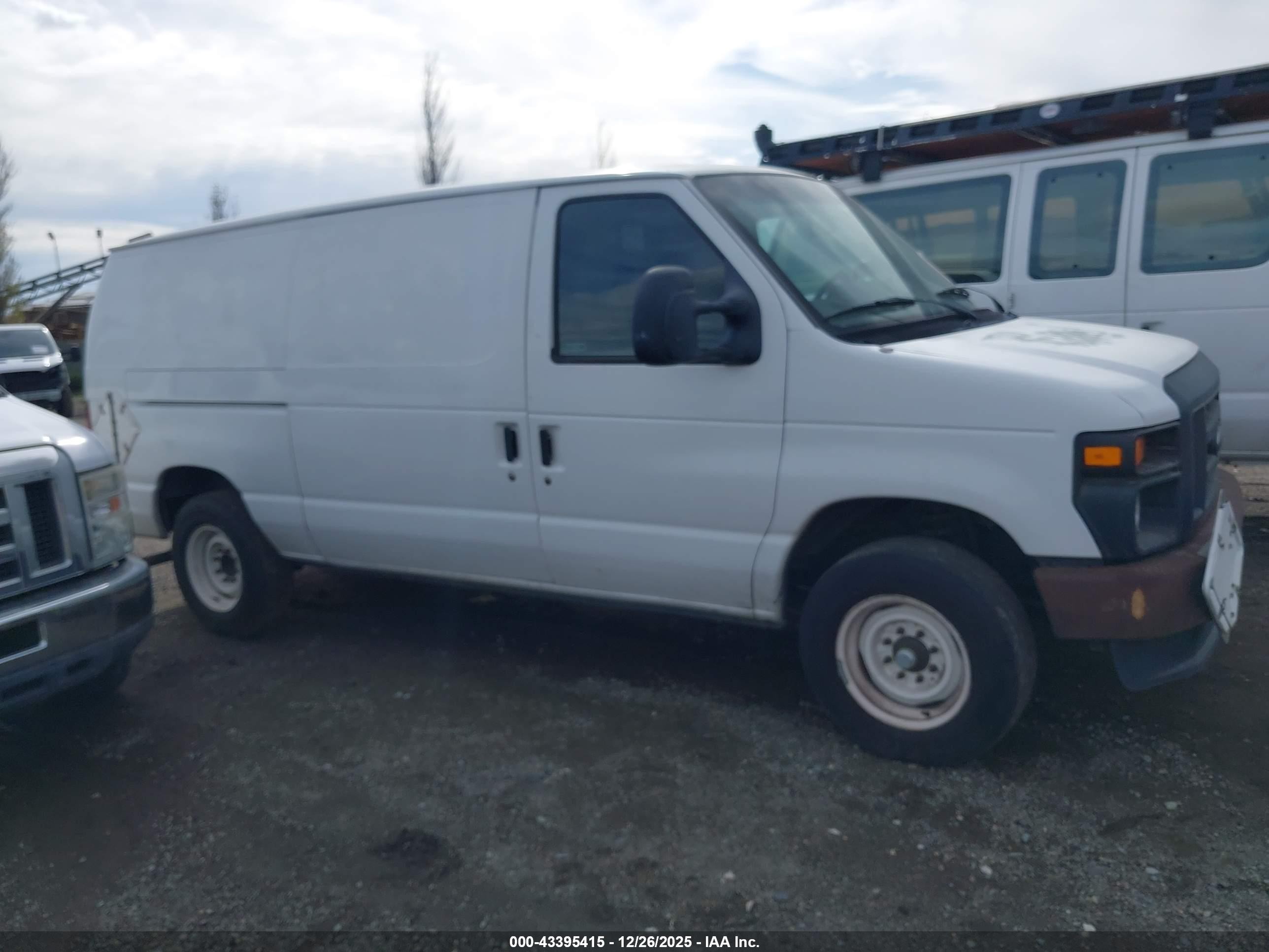 2010 Ford E-150 Commercial/recreational White vin: 1FTNE1EW6ADA90968